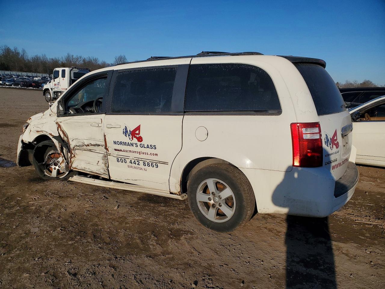 2010 Dodge Grand Caravan Sxt - Image 2