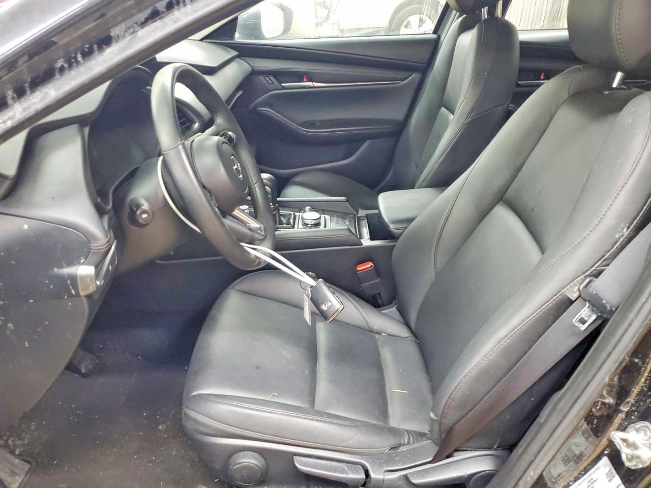 2025 Mazda 3 Select Sport - Image 7