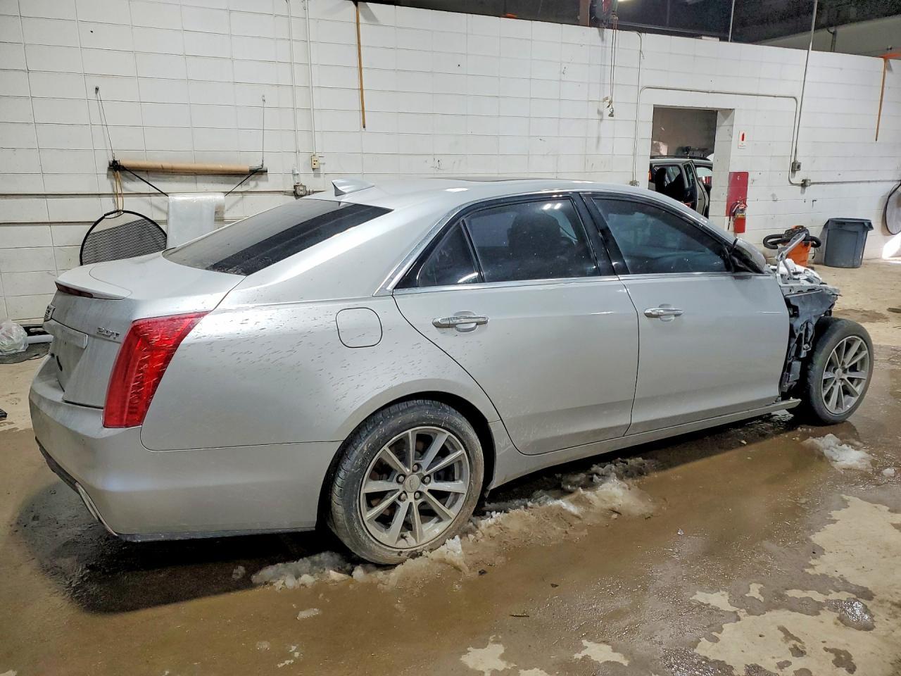 2019 Cadillac Cts Luxury - Фото 3