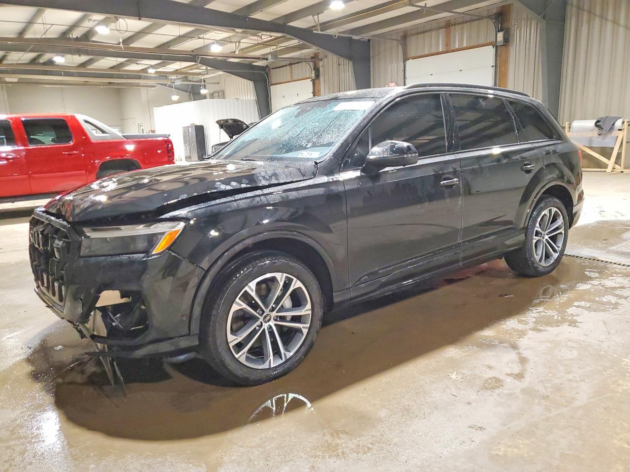 2026 Audi Q7 Premium