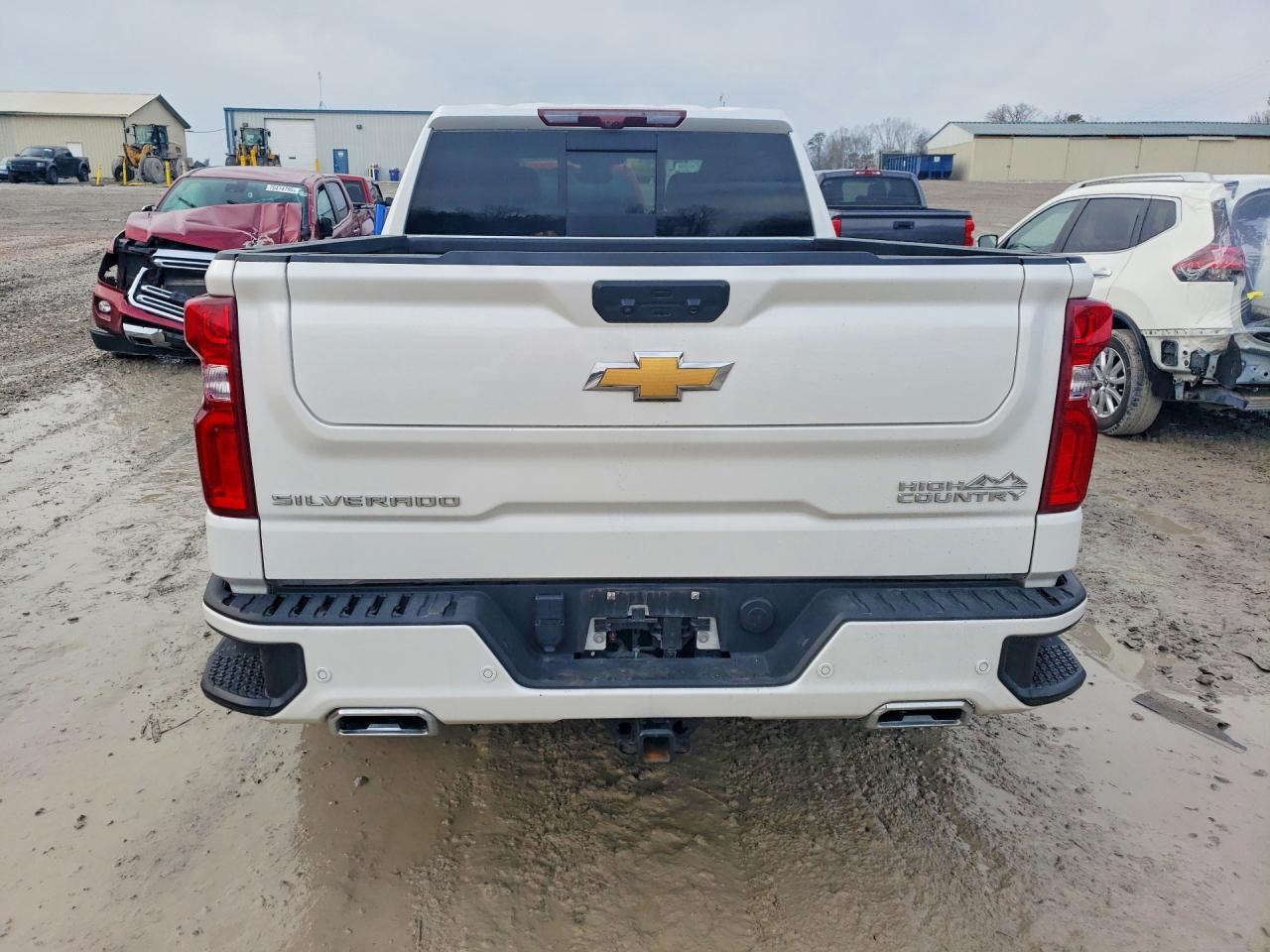 2024 Chevrolet Silverado K1500 High Country - Фото 6