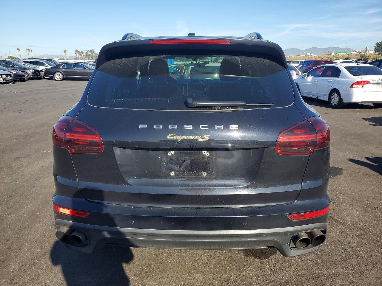 2017 Porsche Cayenne Se Hybrid Platinum - Image 6