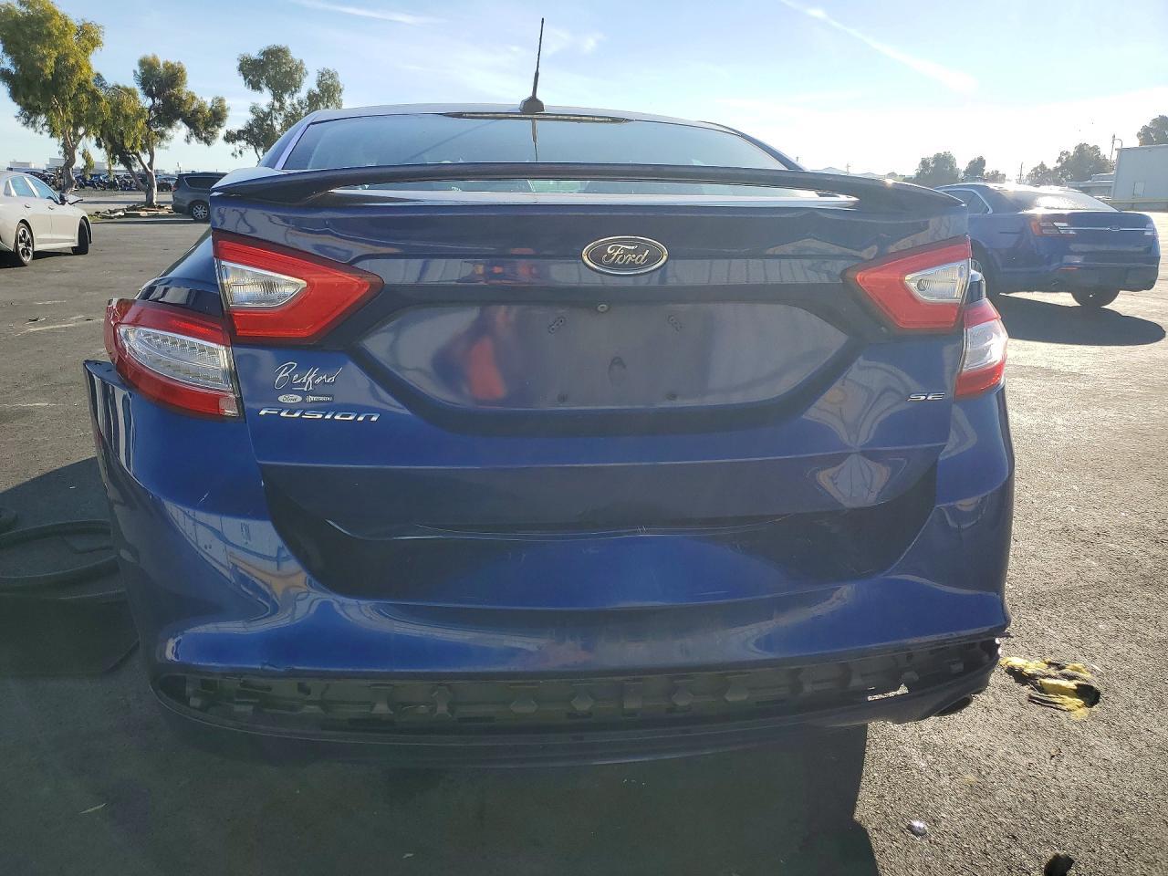 2015 Ford Fusion Se - Фото 6