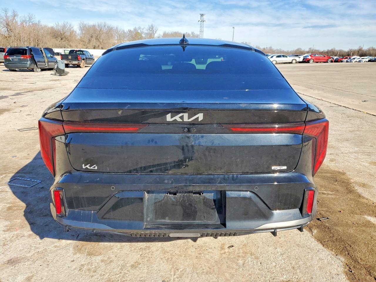 2025 Kia K4 Gt-Line Turbo - Image 6