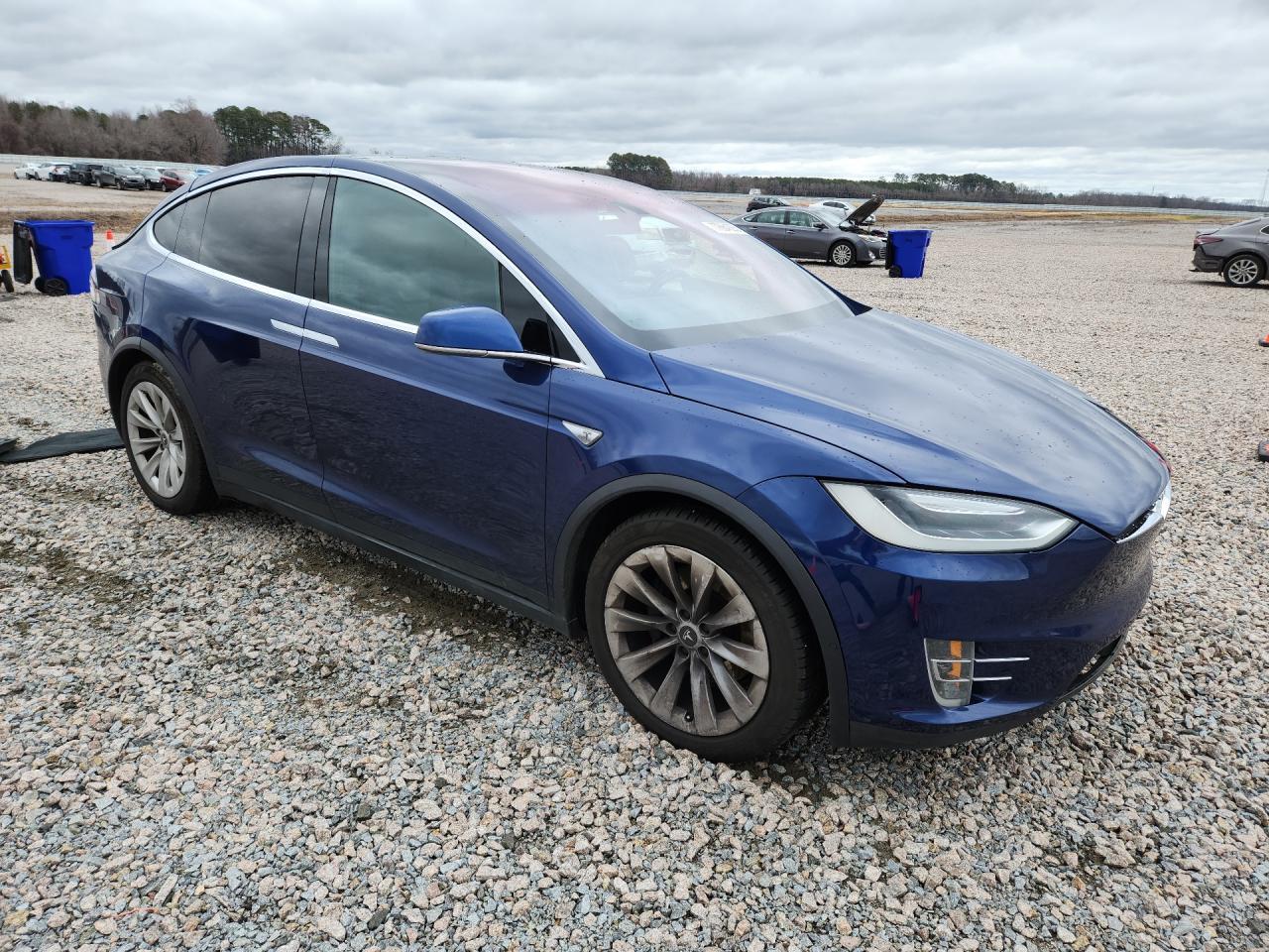 2016 Tesla Model X - Фото 4