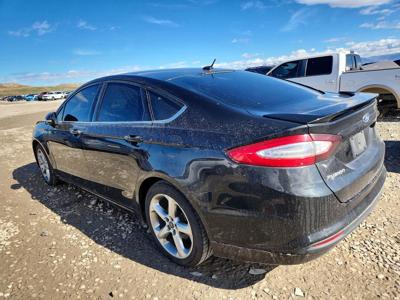 2014 Ford Fusion Se - Фото 2