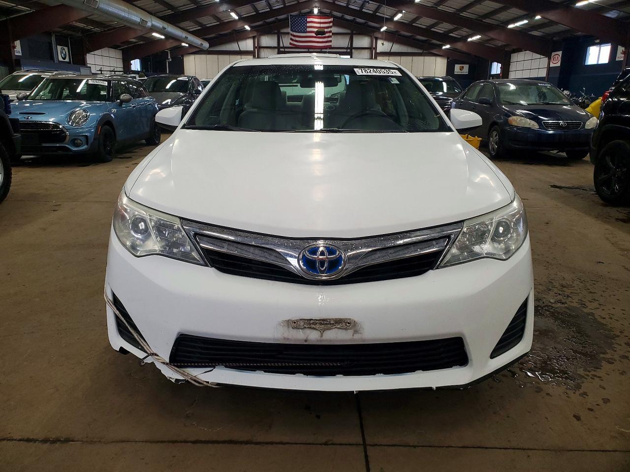 2012 Toyota Camry Hybrid - Image 5
