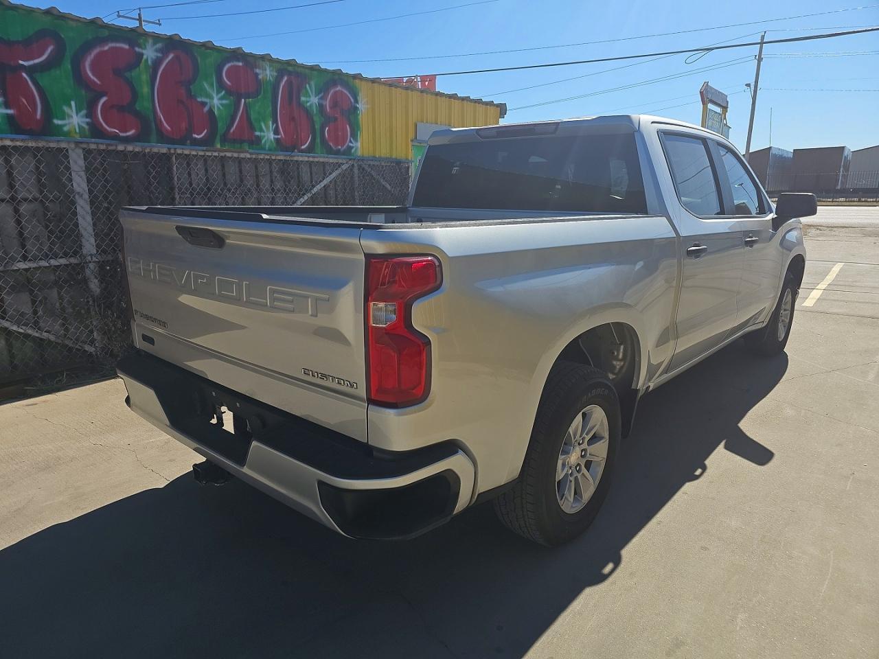 2019 Chevrolet Silverado C1500 Custom - Фото 4