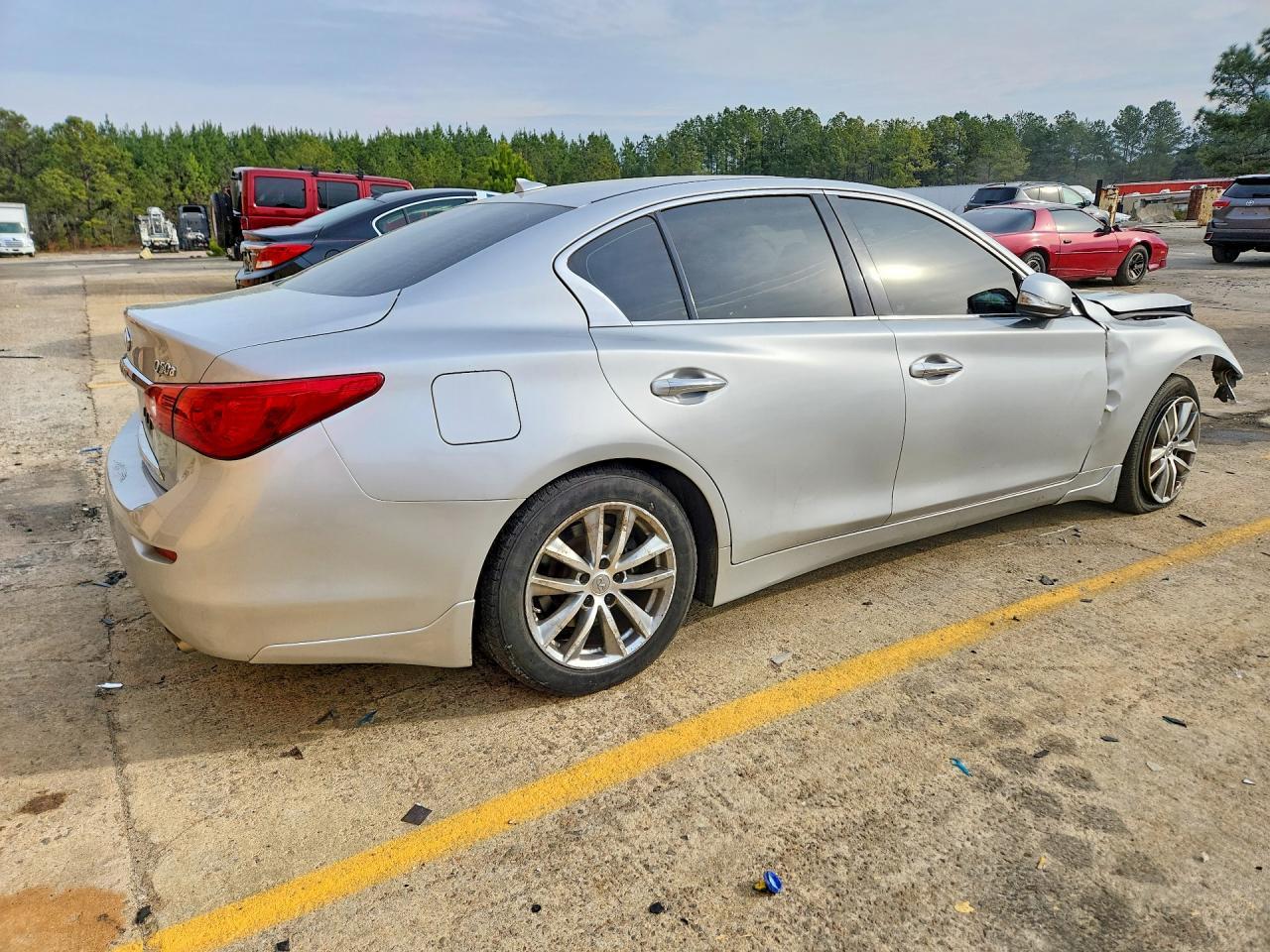 2015 Infiniti Q50 Base - Фото 3