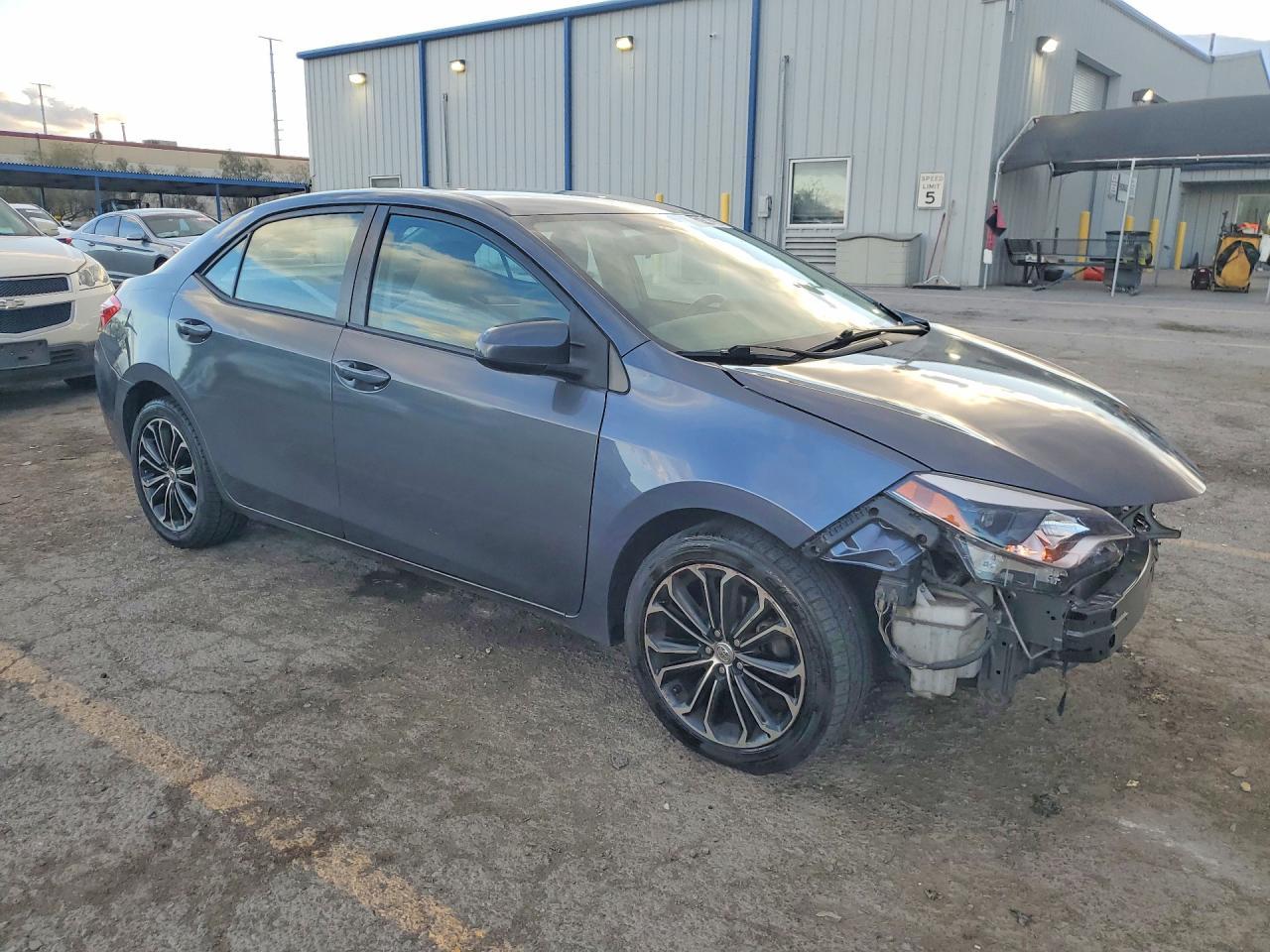 2014 Toyota Corolla Le - Image 4