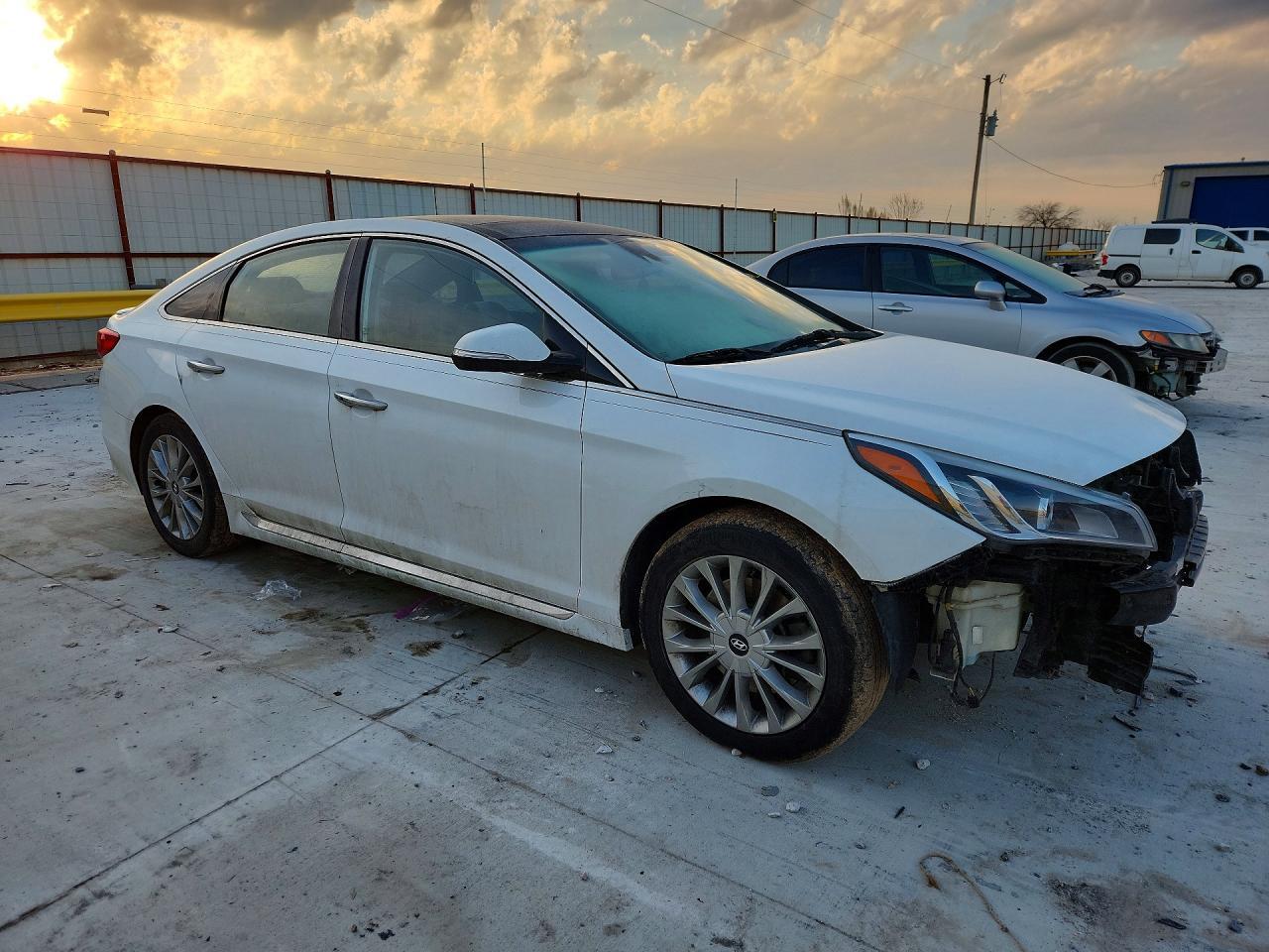 2015 Hyundai Sonata Sport - Фото 4