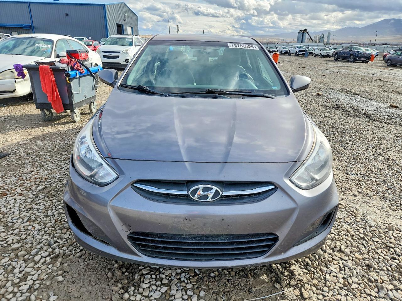 2016 Hyundai Accent Se - Фото 5