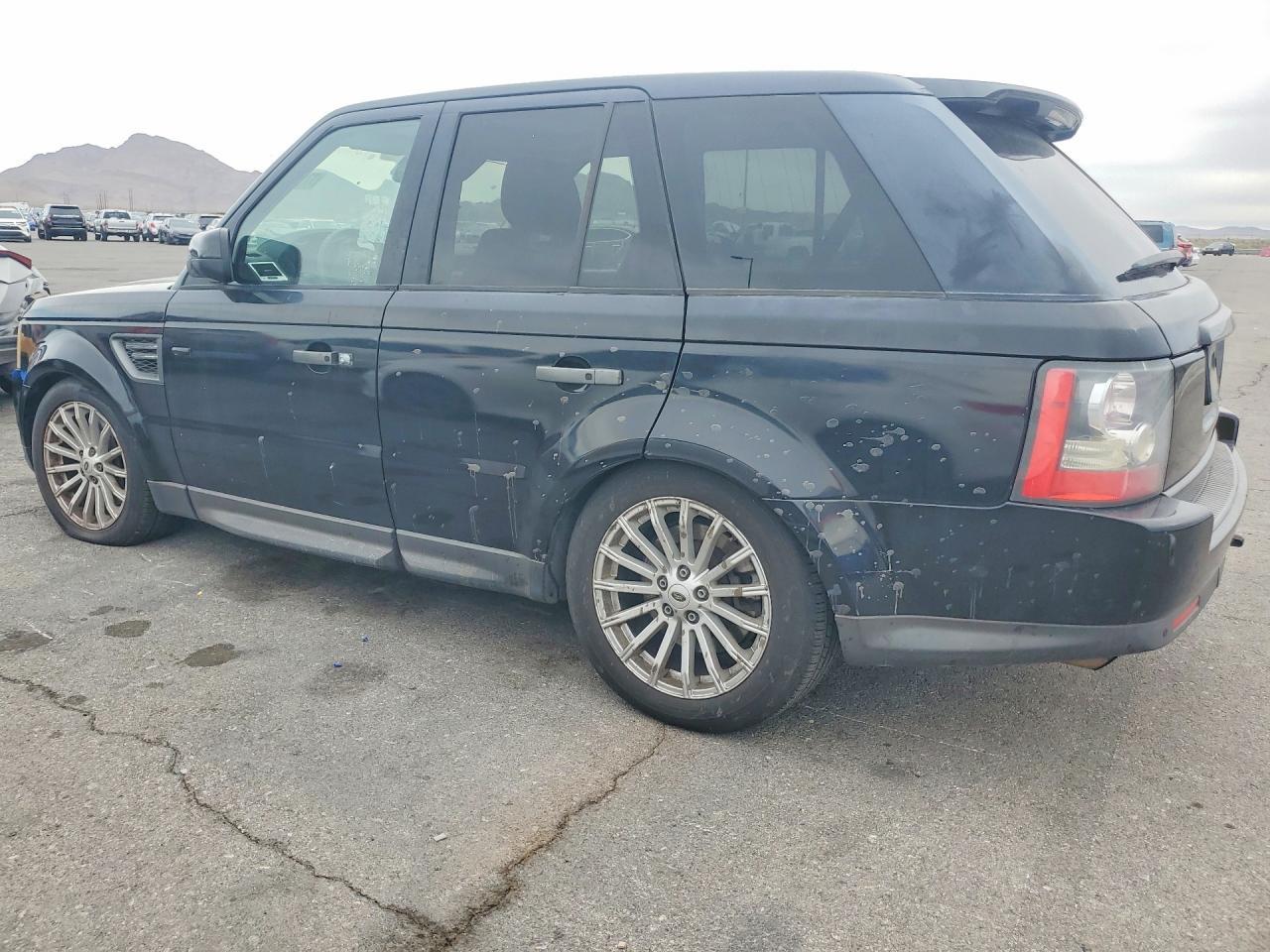 2010 Land Rover Range Rover Sport Hse - Image 2