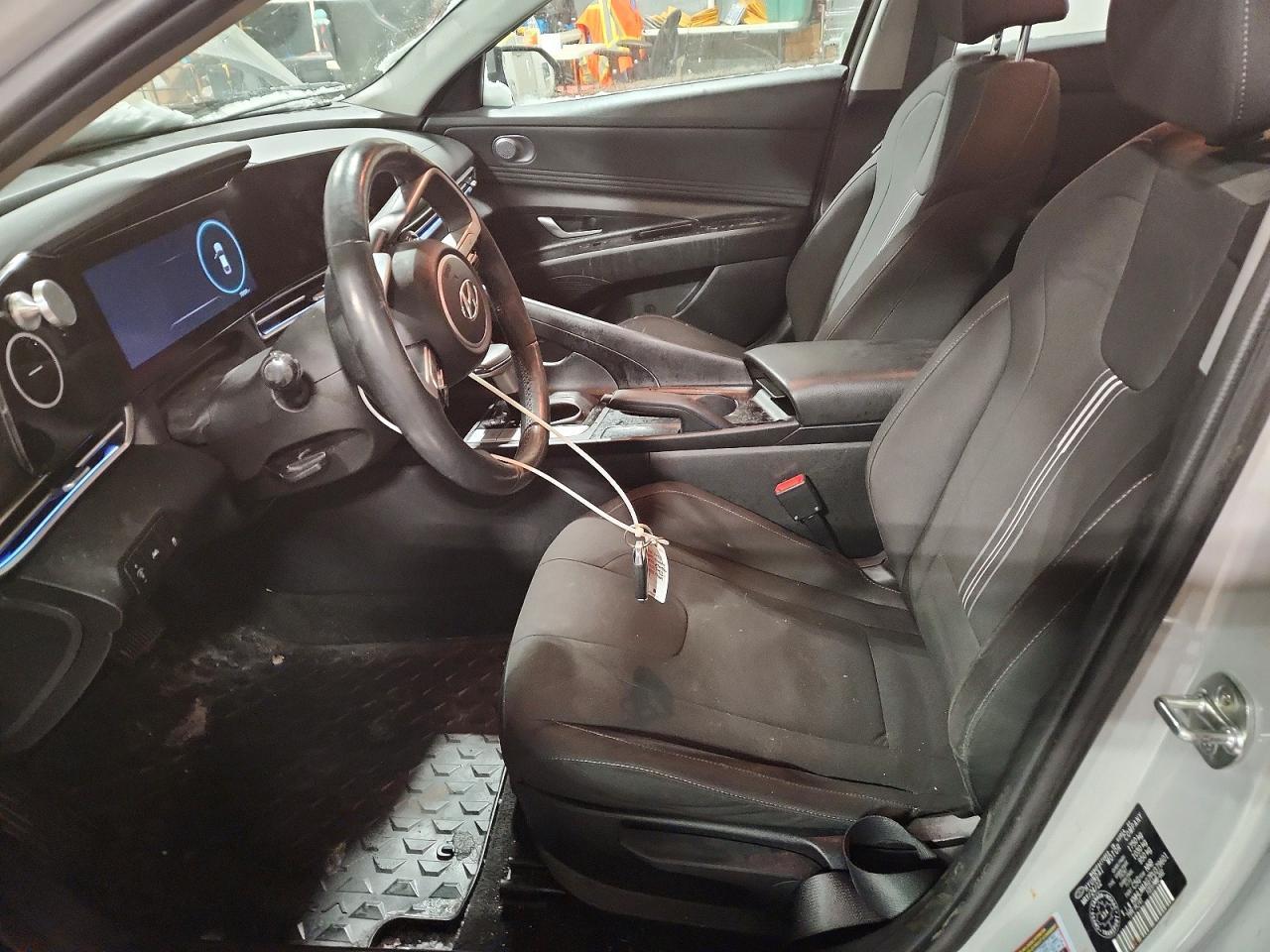 2023 Hyundai Elantra Sel - Image 7