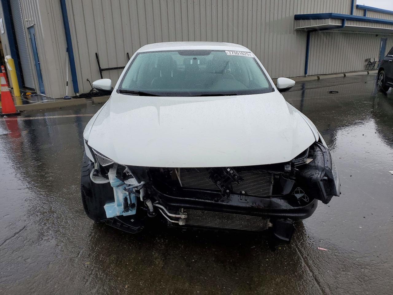 2018 Volkswagen Passat S - Image 5