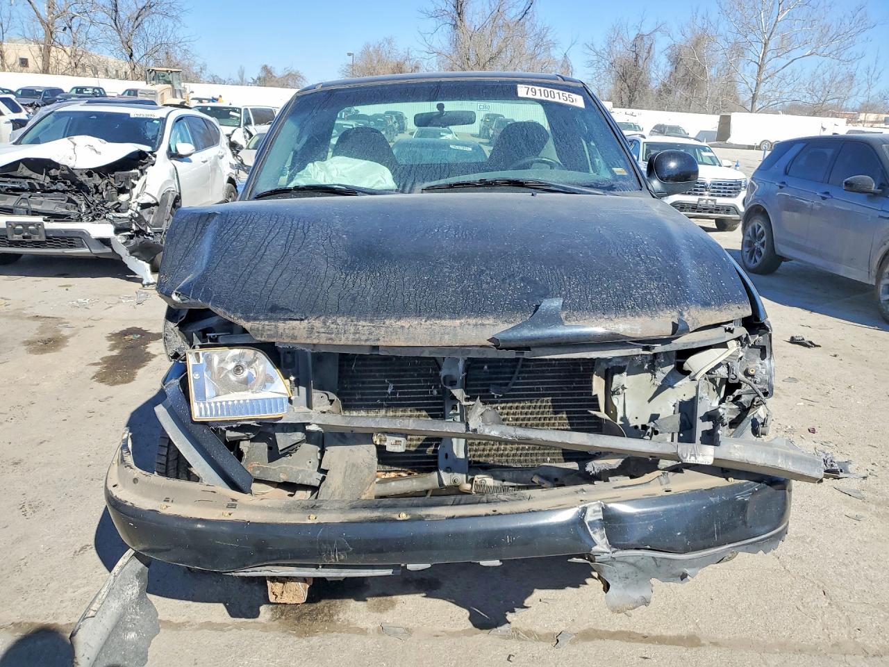 2003 Ford F150 - Image 5