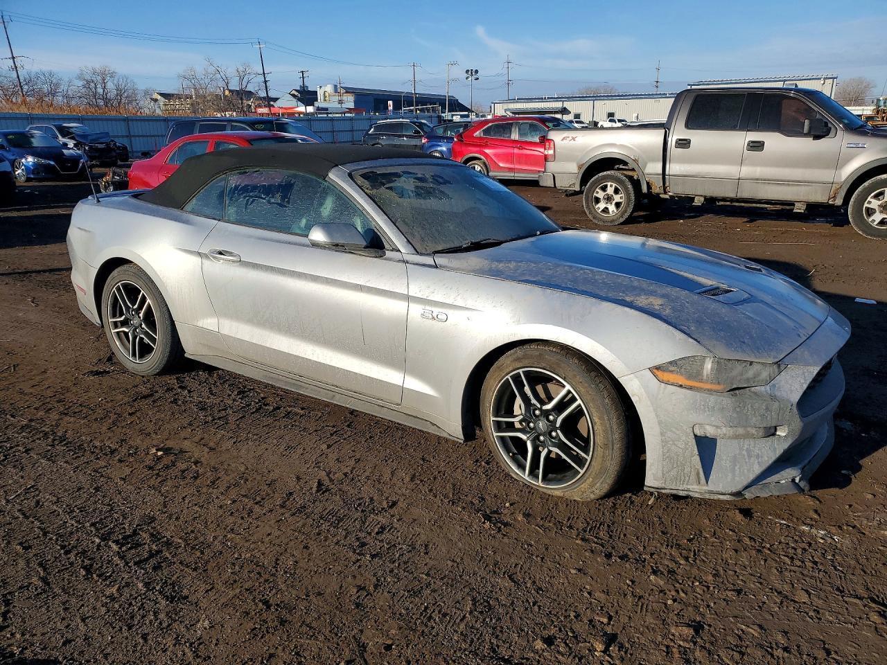 2022 Ford Mustang - Image 4