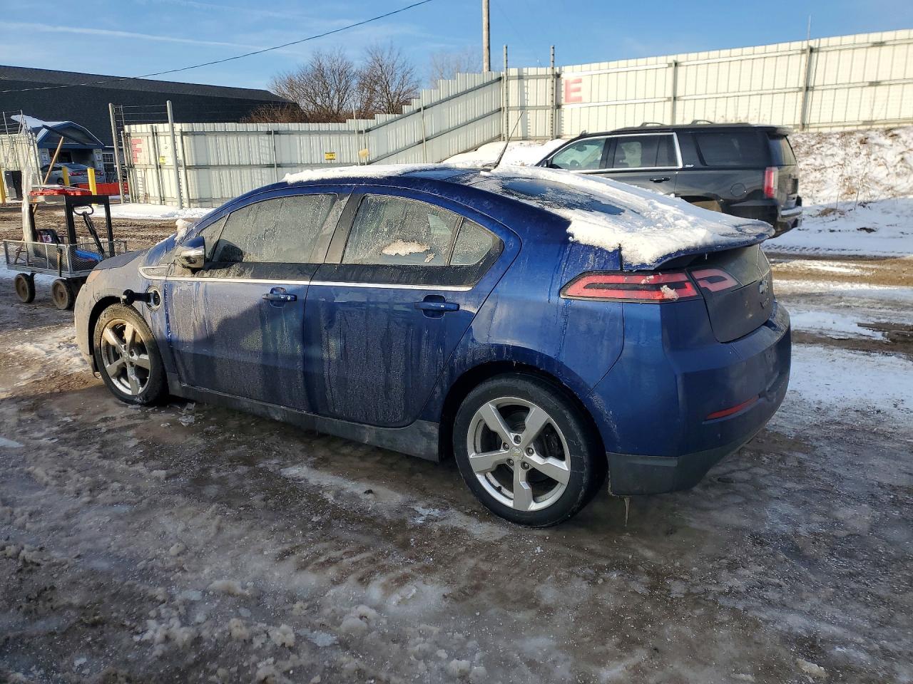 2013 Chevrolet Volt - Фото 2