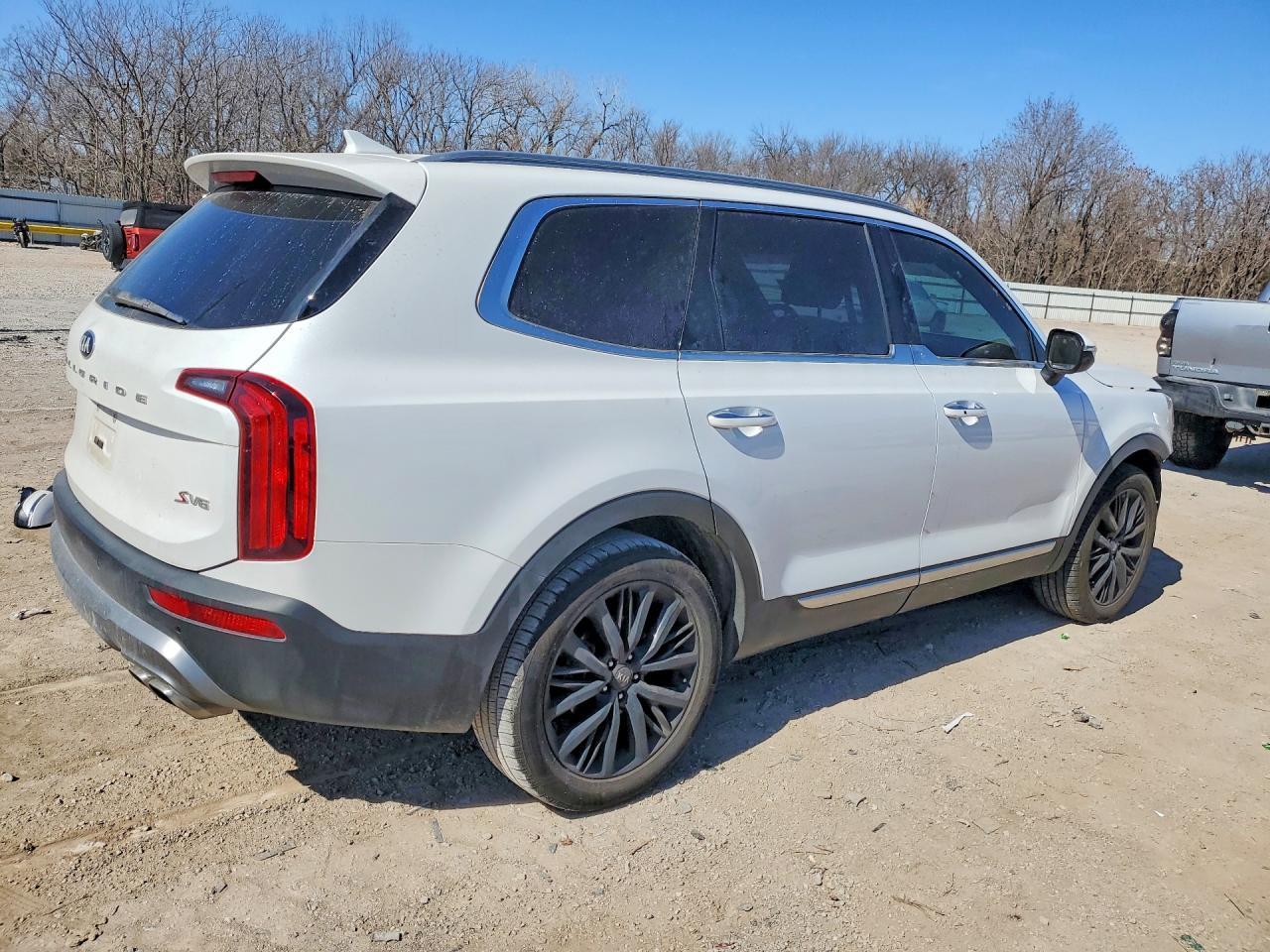 2020 Kia Telluride S - Image 3