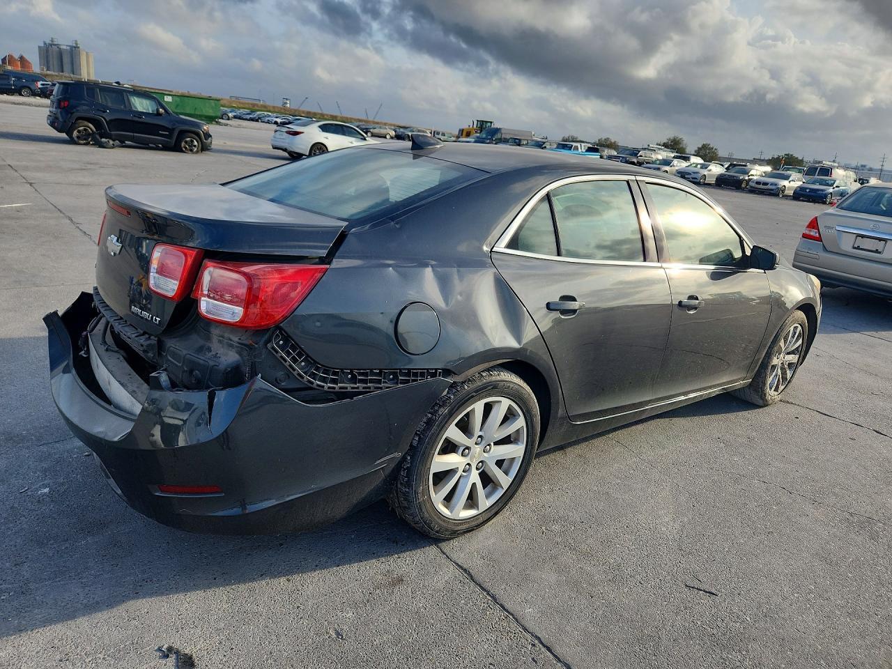 2015 Chevrolet Malibu 2Lt - Фото 3