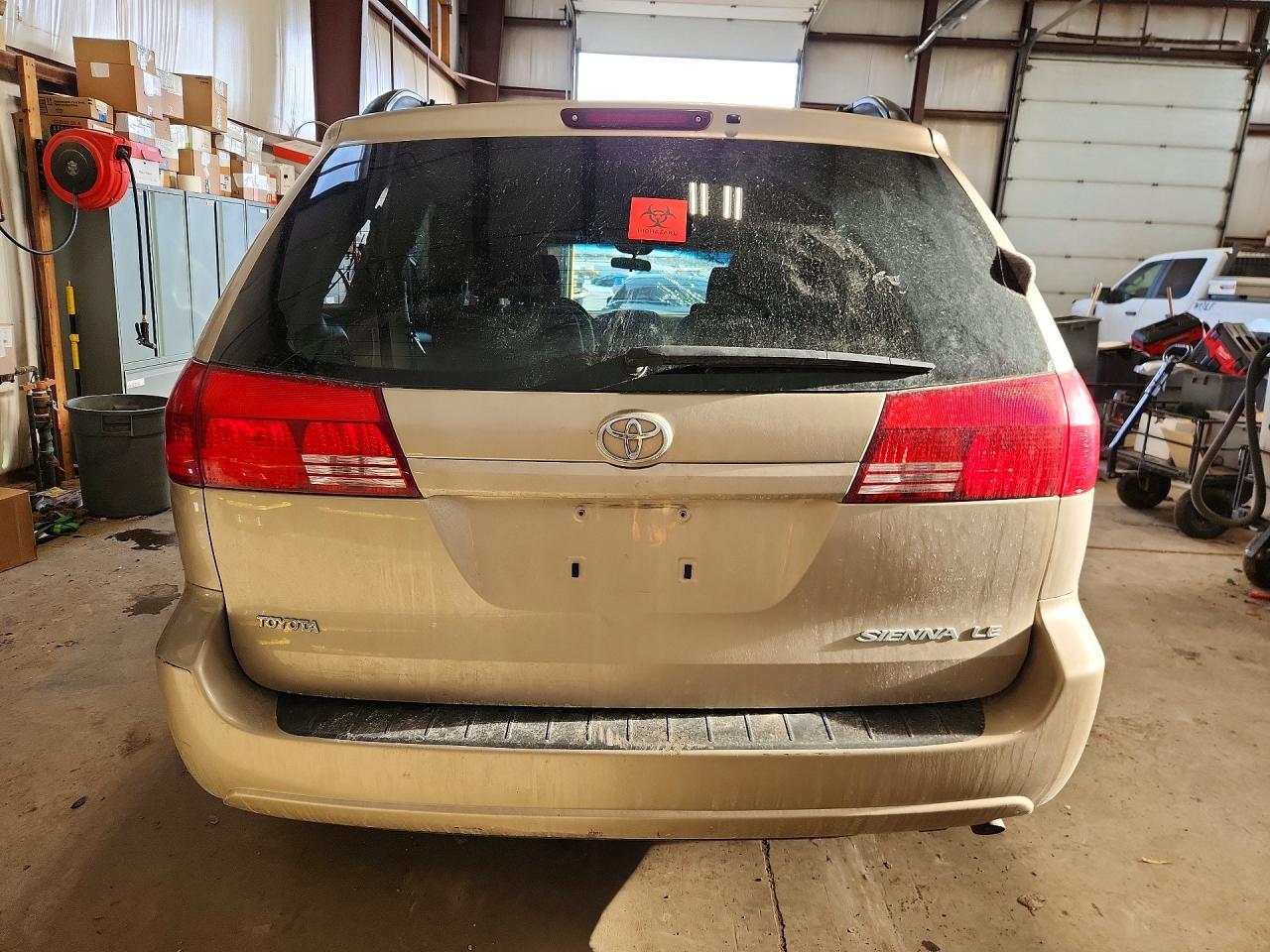 2004 Toyota Sienna Ce - Фото 6