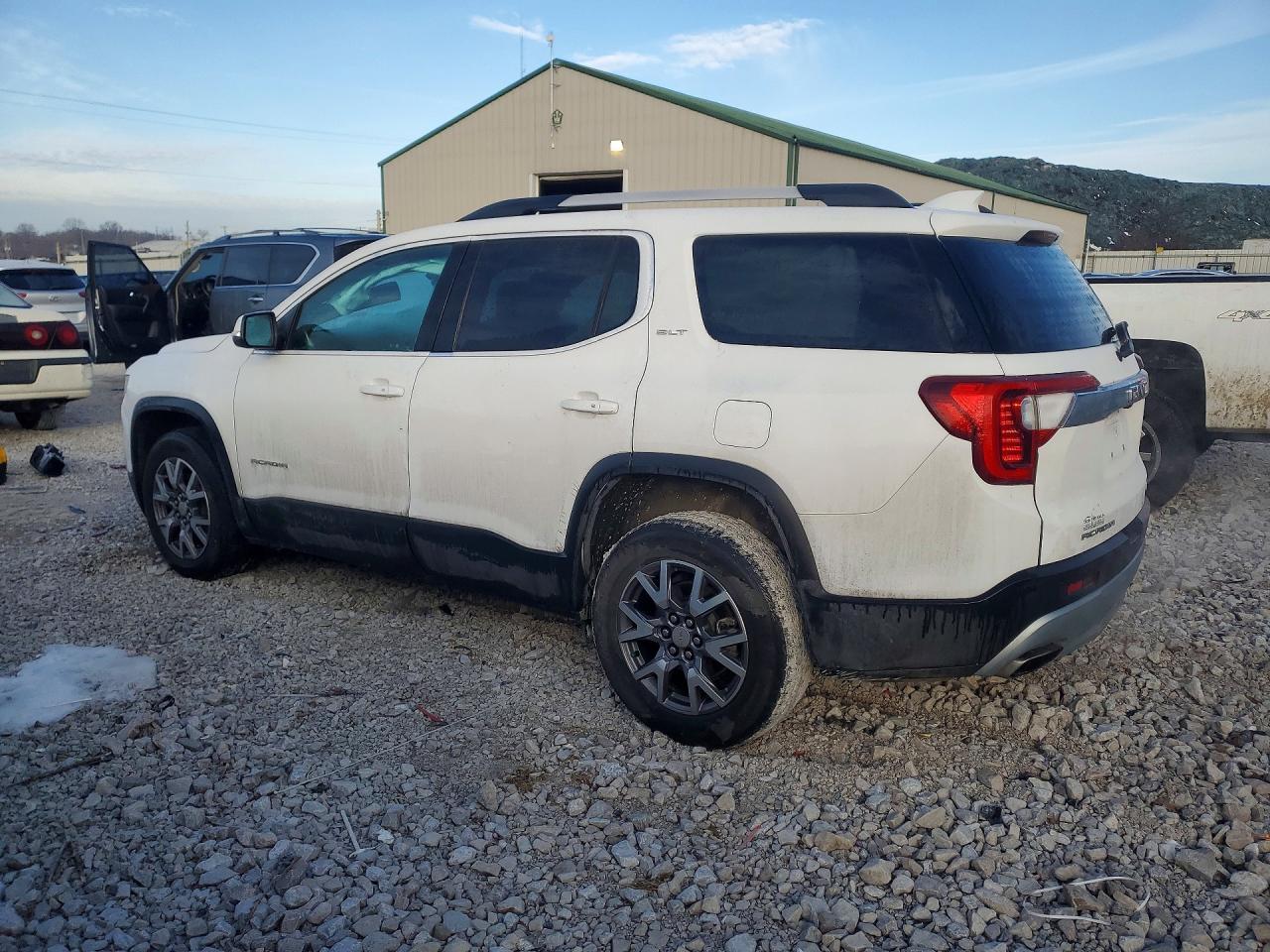 2020 GMC Acadia Slt - Фото 2