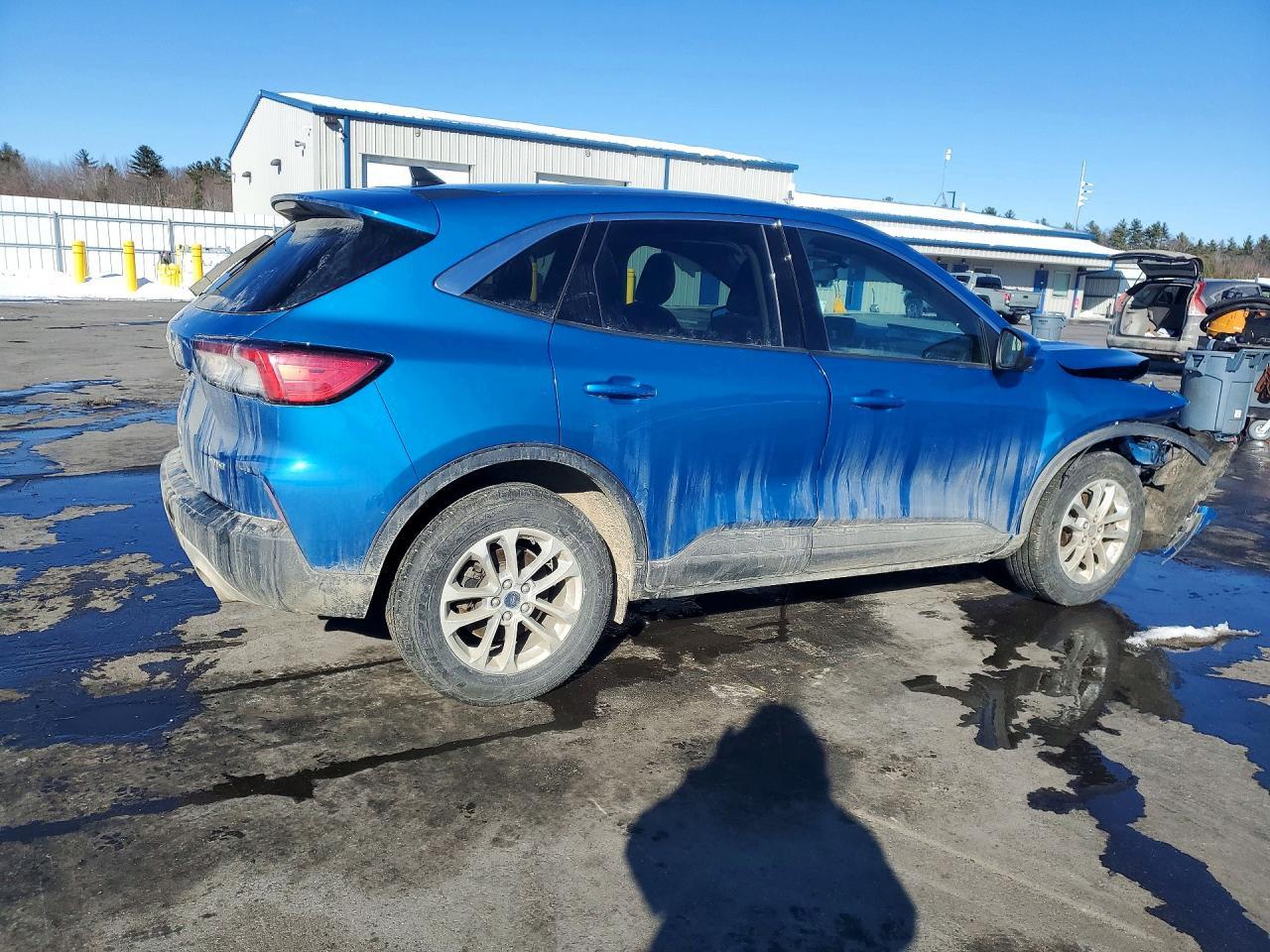 2020 Ford Escape - Фото 3