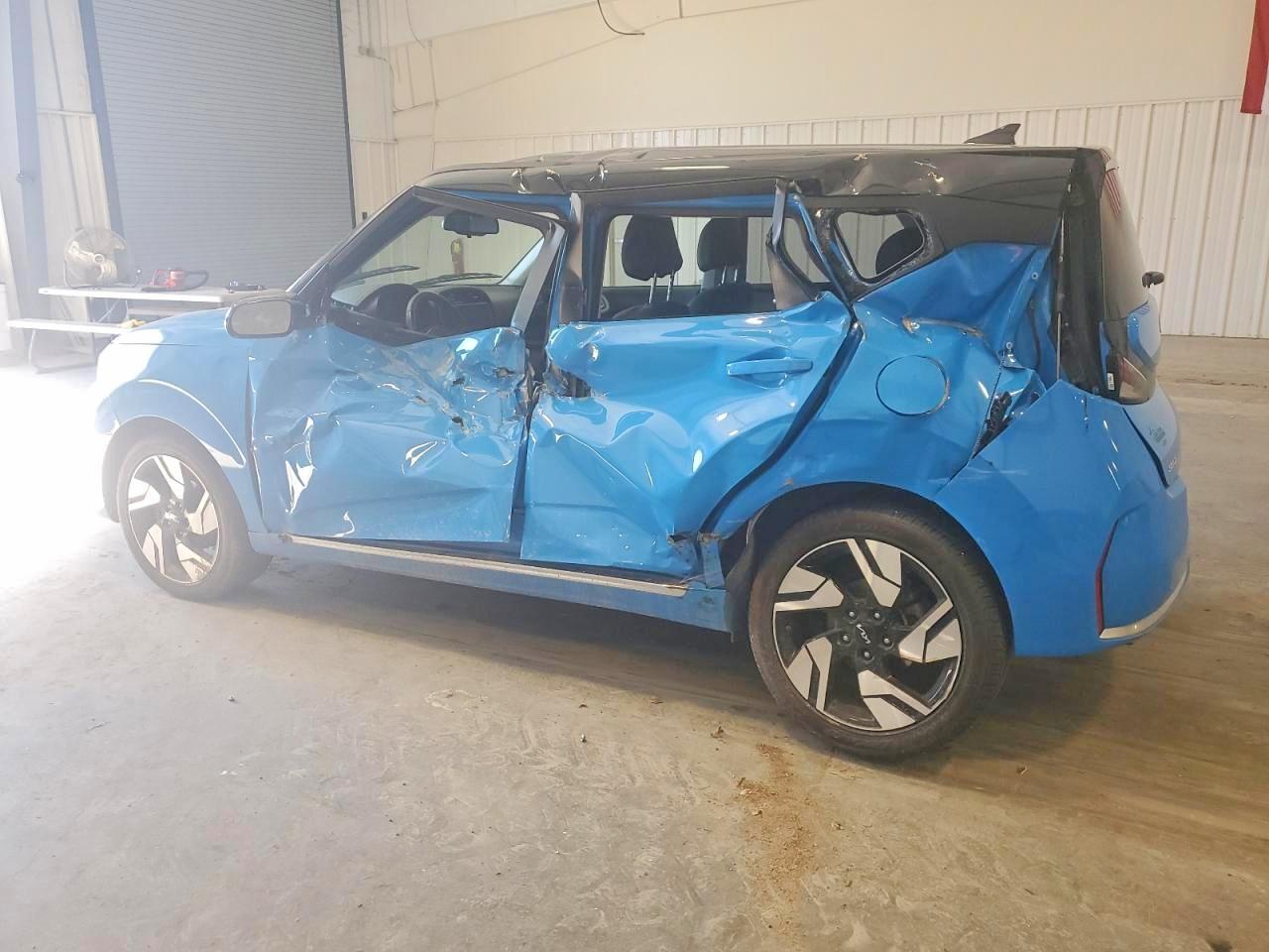 2024 Kia Soul Gt Line - Фото 2