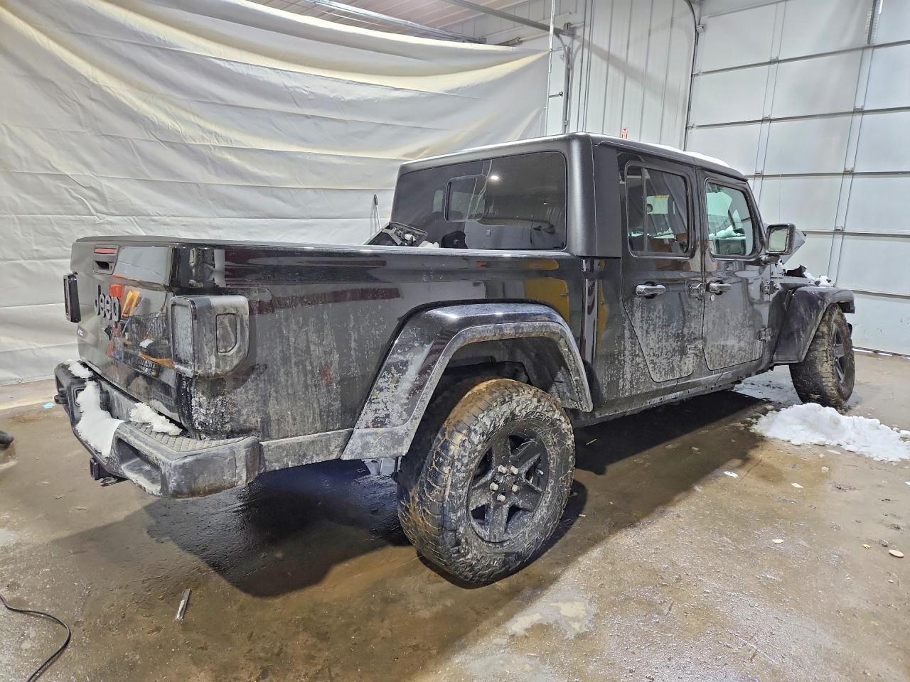 2021 Jeep Gladiator Sport - Image 3