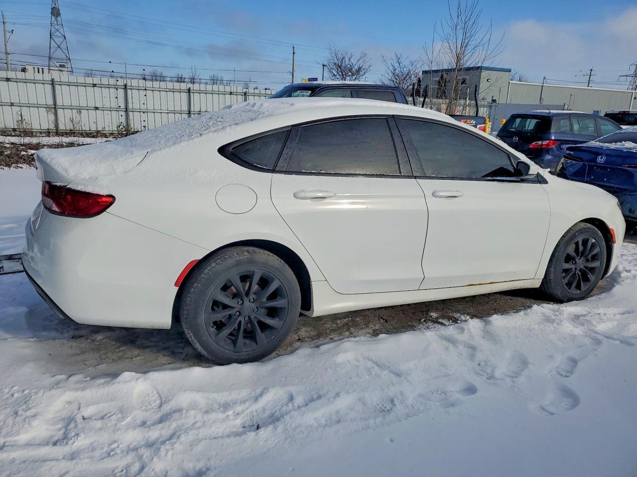 2015 Chrysler 200 C - Image 3