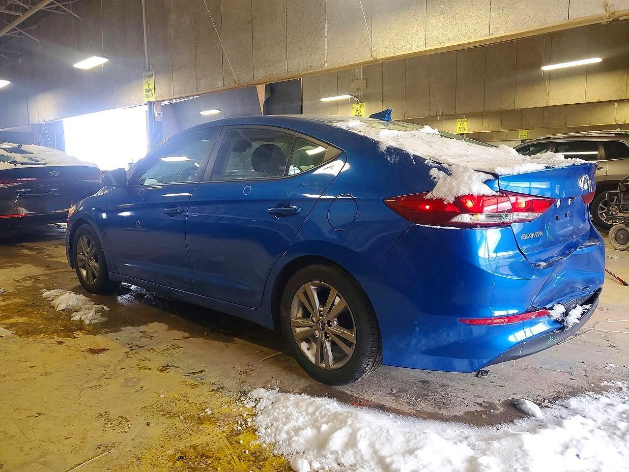 2017 Hyundai Elantra Value Edition - Фото 2