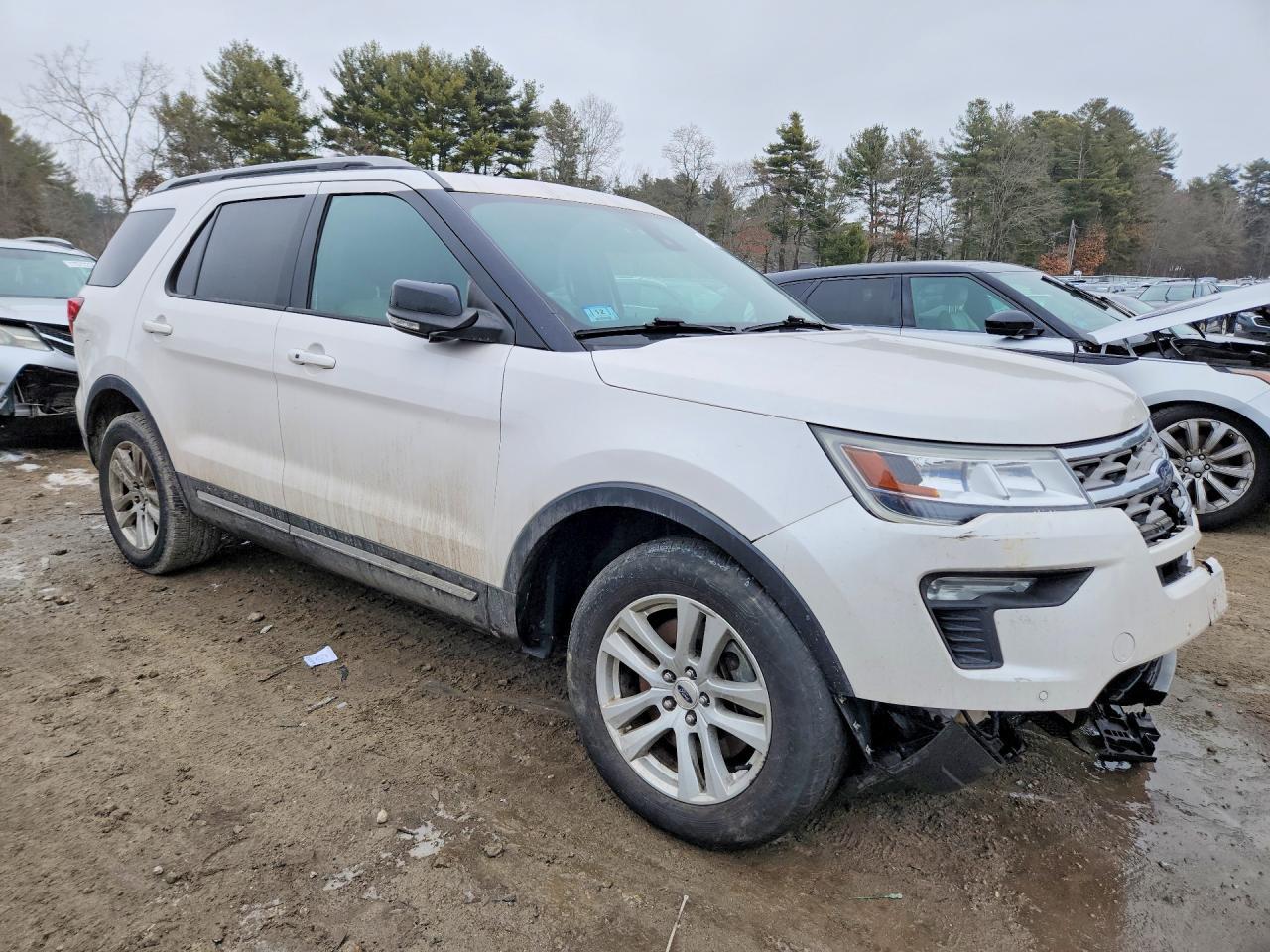 2018 Ford Explorer Xlt - Фото 4