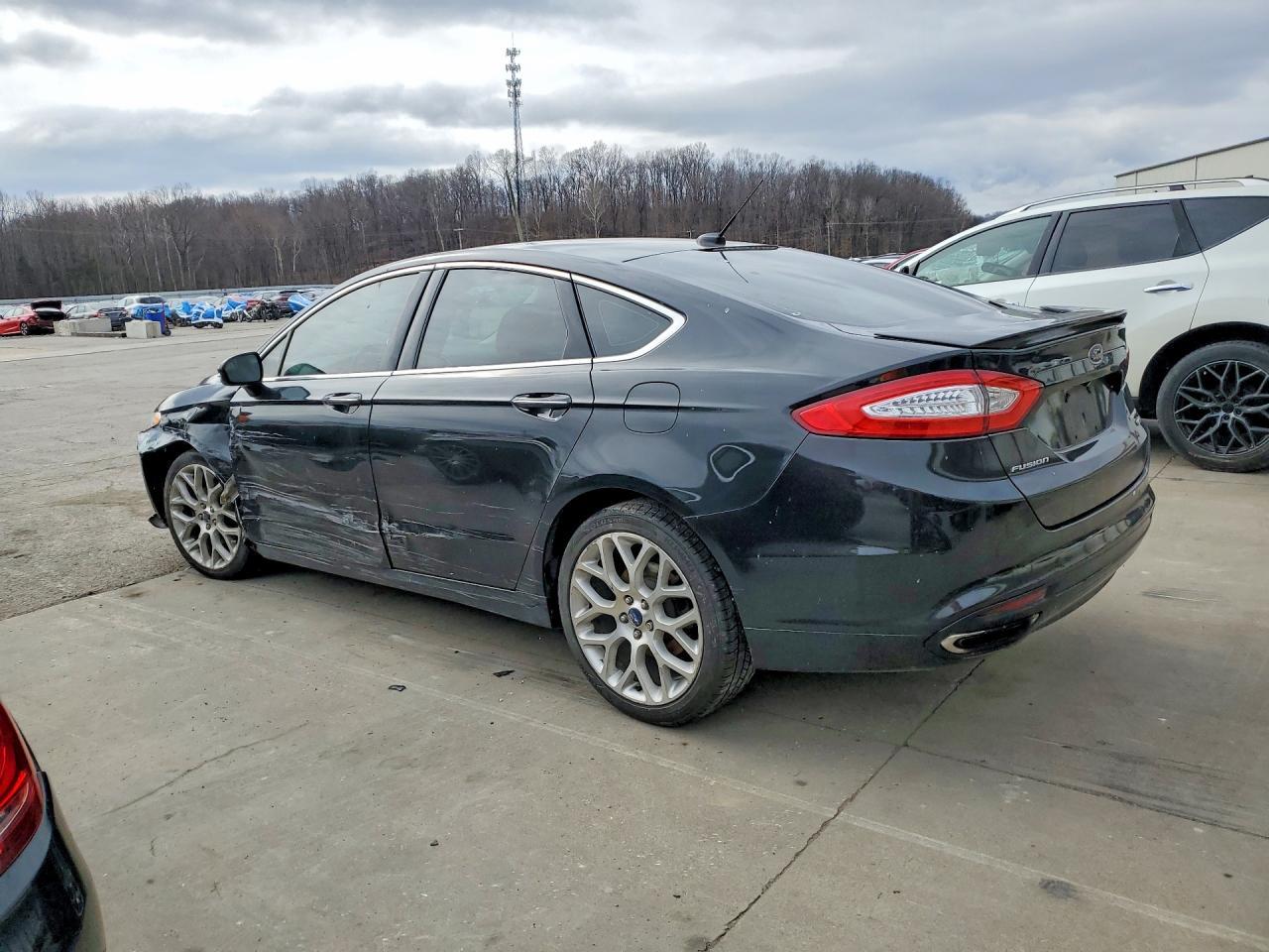 2014 Ford Fusion Titanium - Image 2