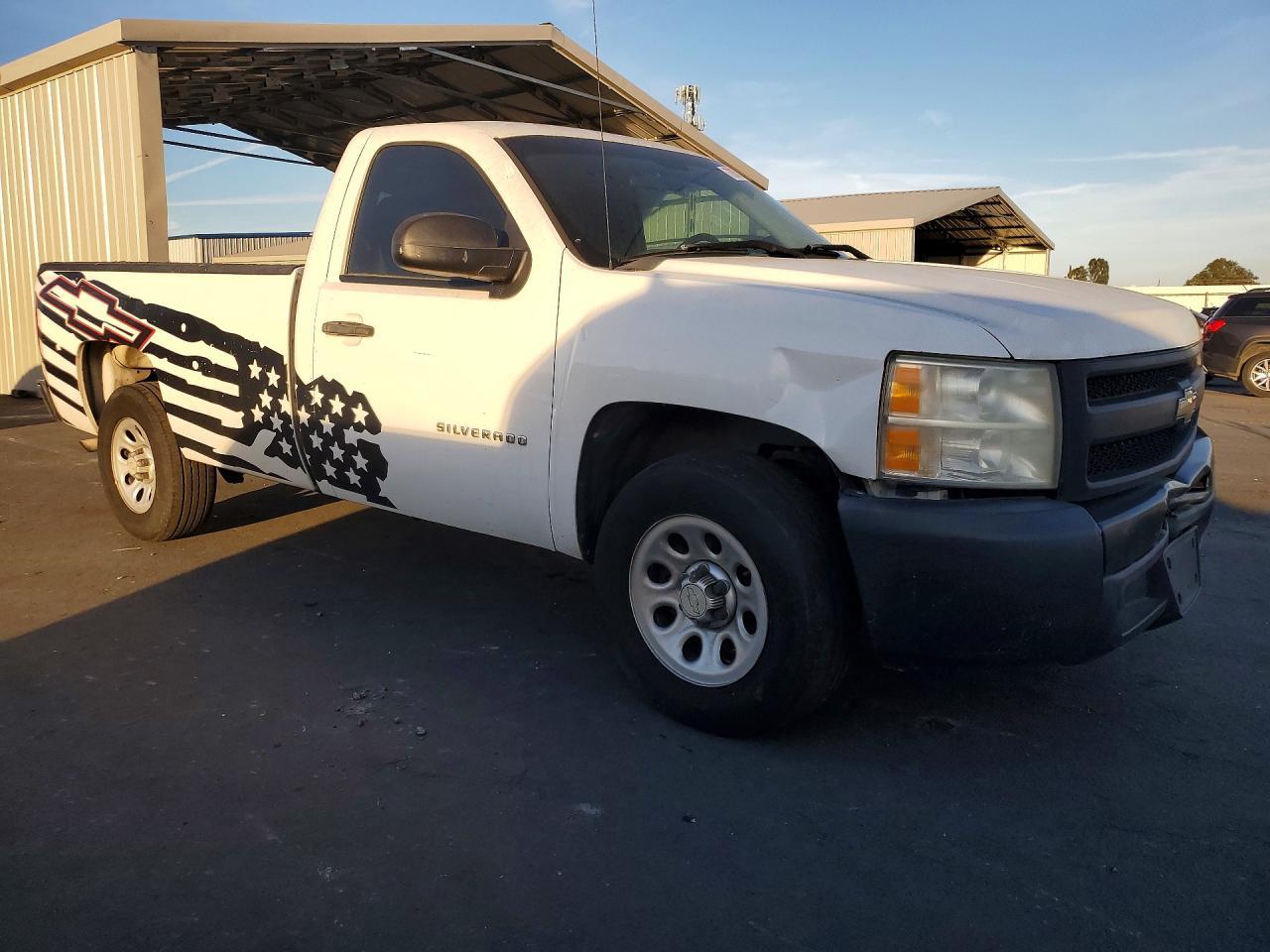 2010 Chevrolet Silverado C1500 - Фото 4