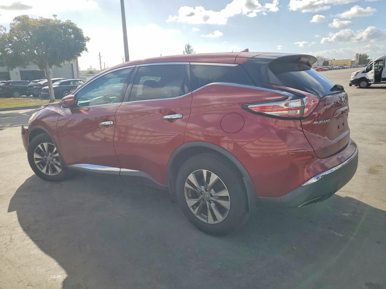 2015 Nissan Murano S - Image 2