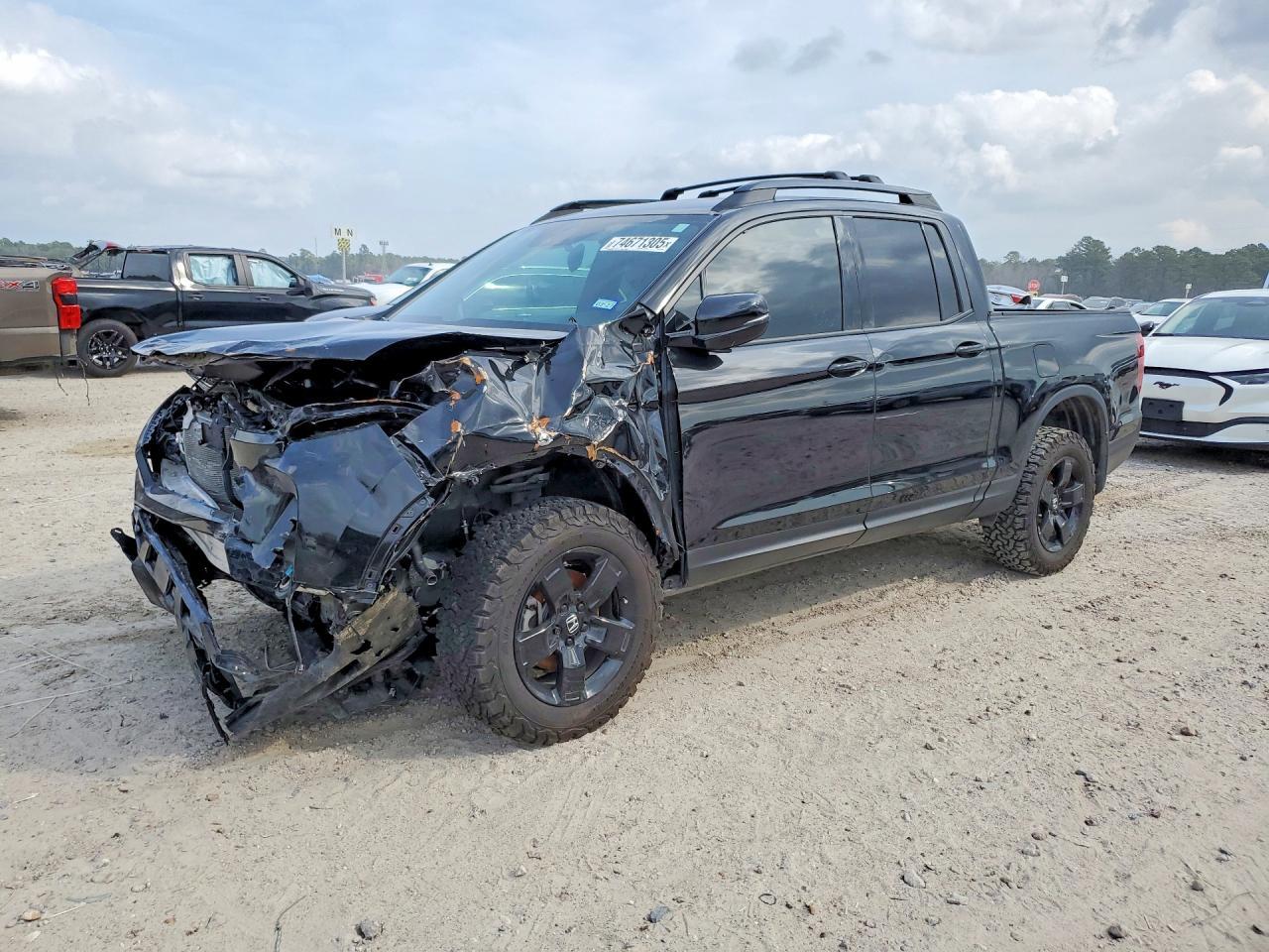 2025 Honda Ridgeline Black Edition