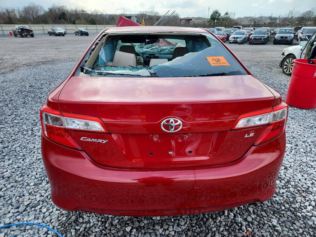 2014 Toyota Camry Le - Фото 6