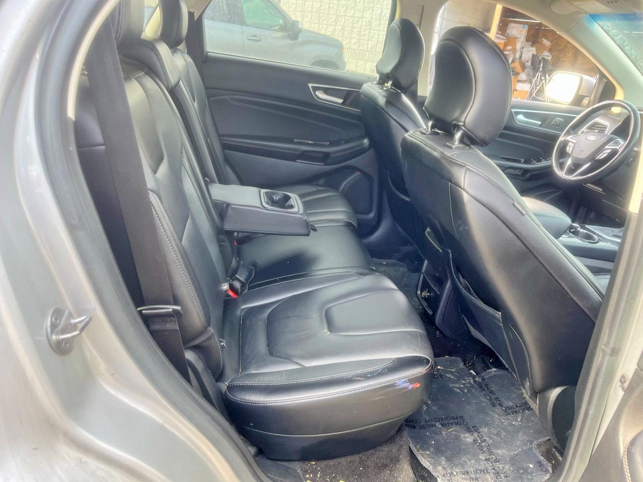 2018 Ford Edge Titanium - Image 6