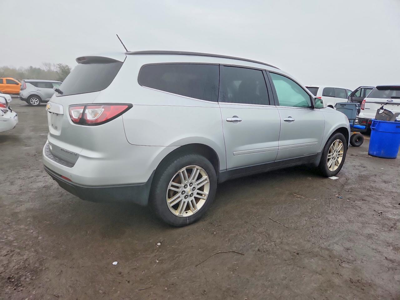2015 Chevrolet Traverse - Фото 3