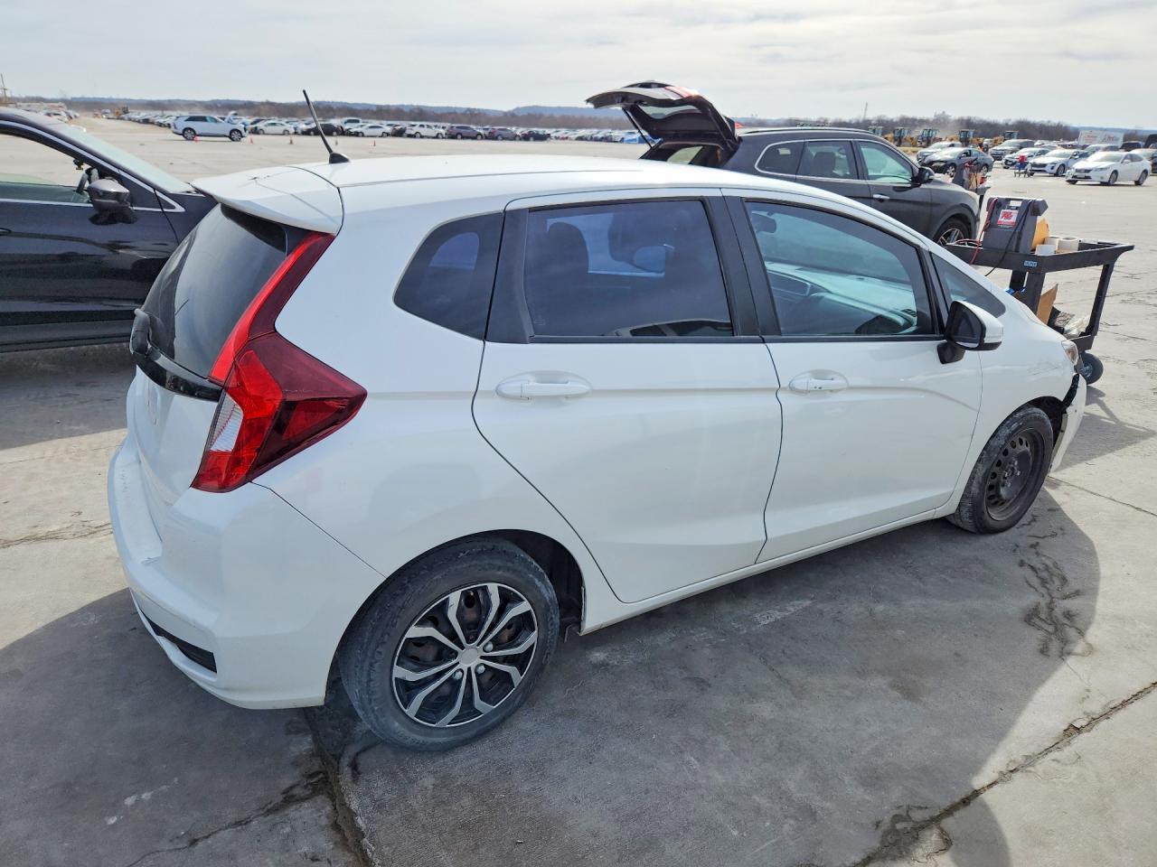 2019 Honda Fit Lx - Фото 3