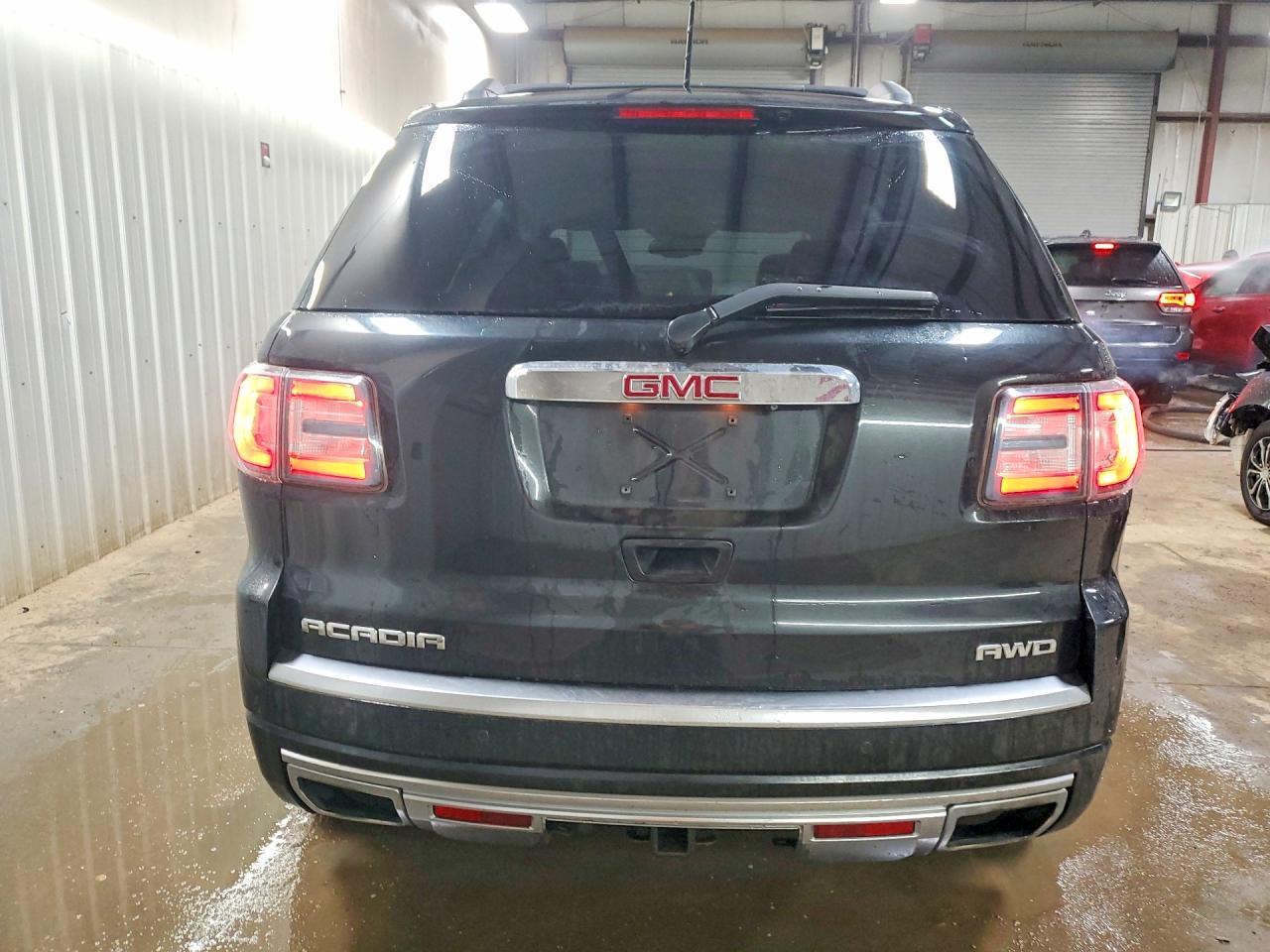 2015 GMC Acadia Denali - Image 6