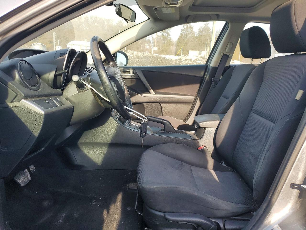 2010 Mazda 3 I - Image 7