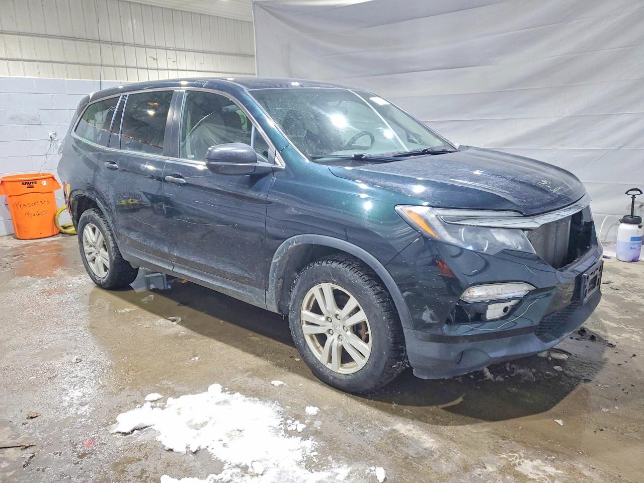 2017 Honda Pilot Lx - Фото 4