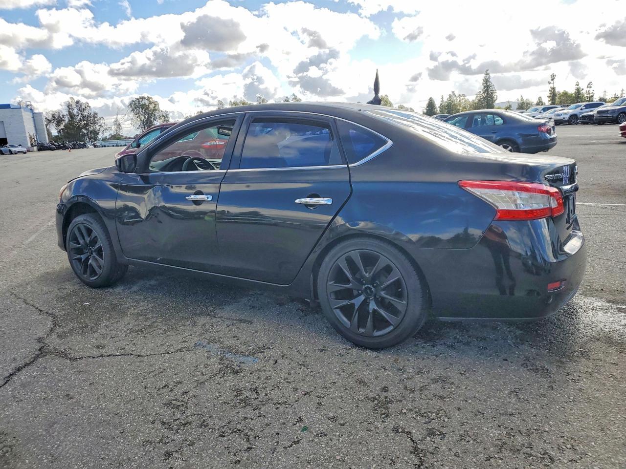 2014 Nissan Sentra S - Image 2
