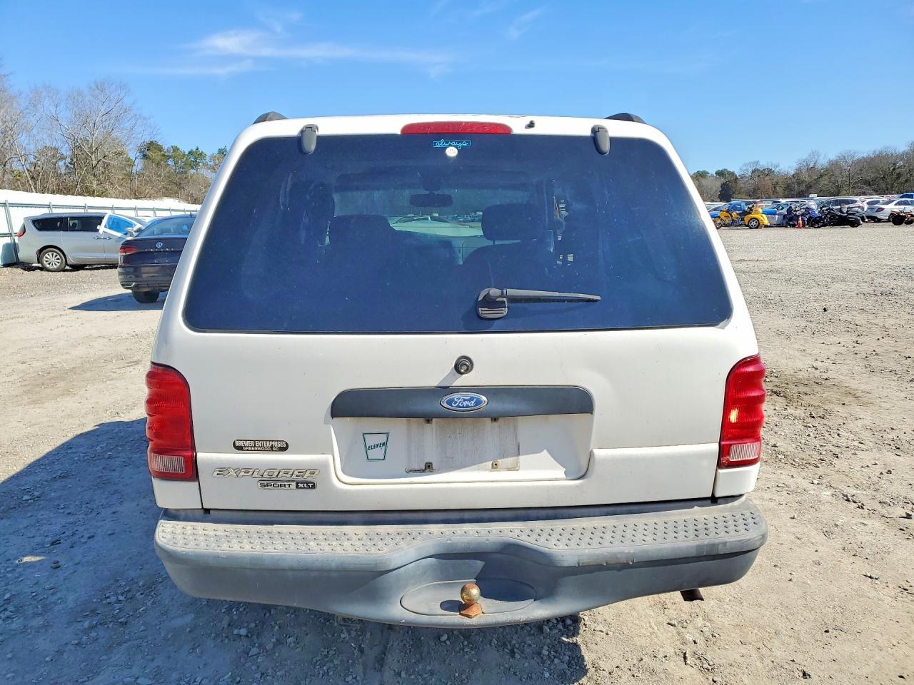 2003 Ford Explorer Sport - Image 6