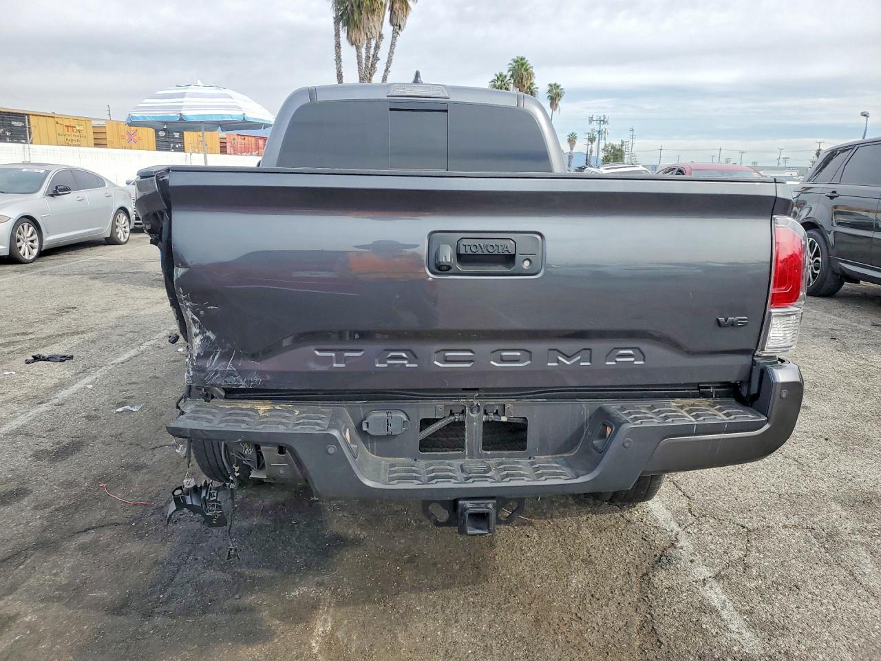 2023 Toyota Tacoma Double Cab - Фото 6