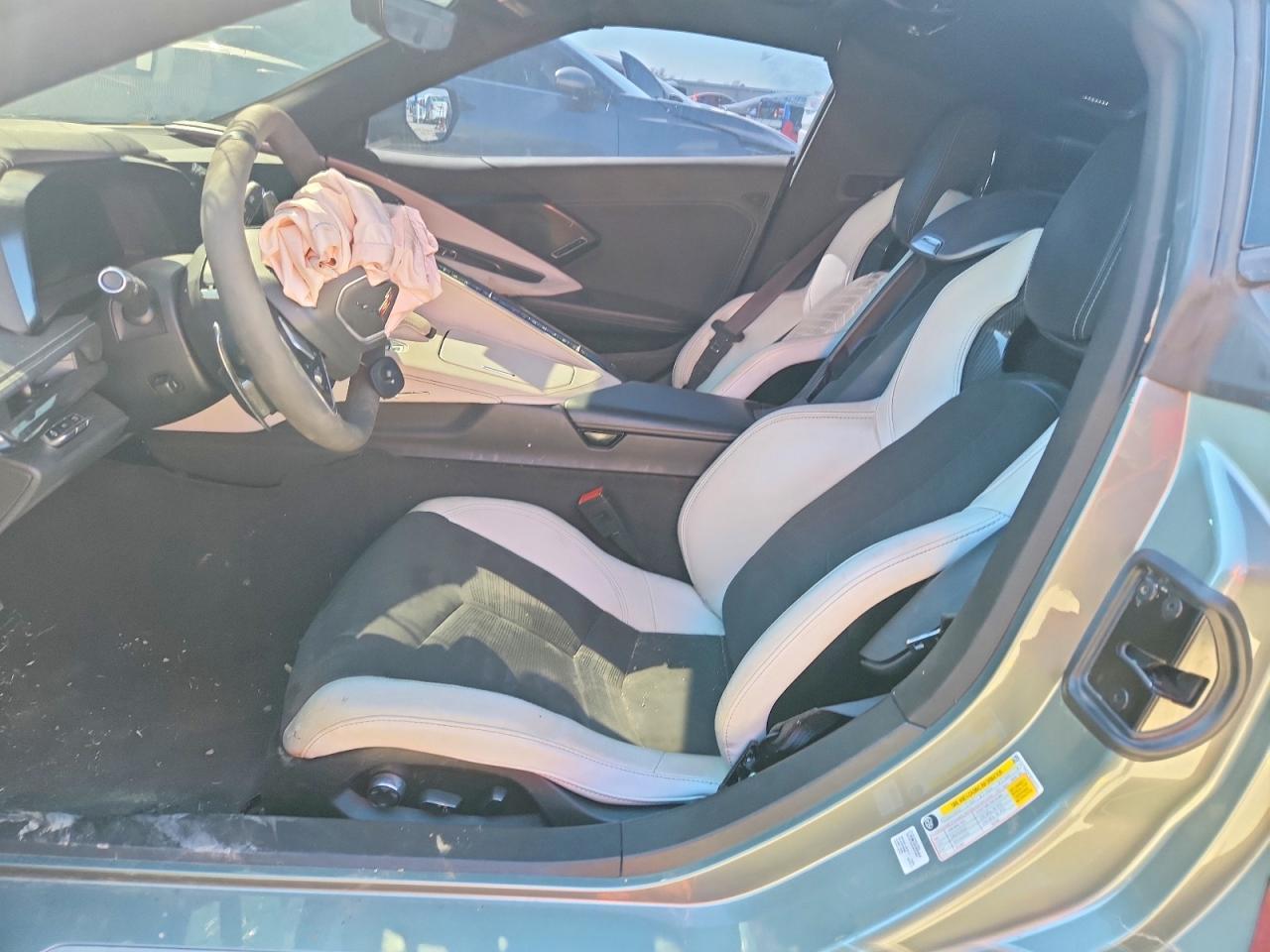 2024 Chevrolet Corvette Stingray 2Lt - Фото 7