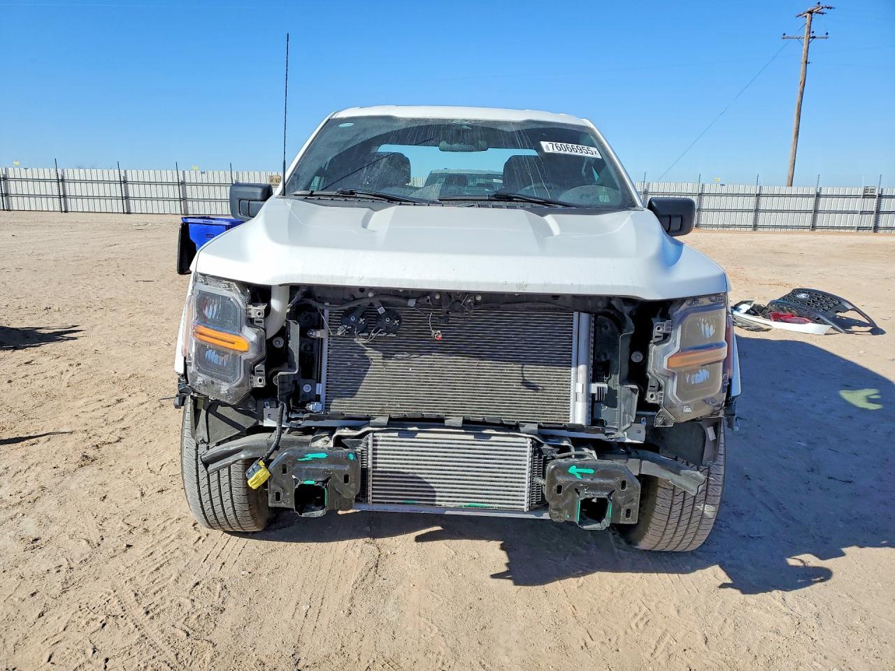2025 Ford F150 Stx - Фото 5