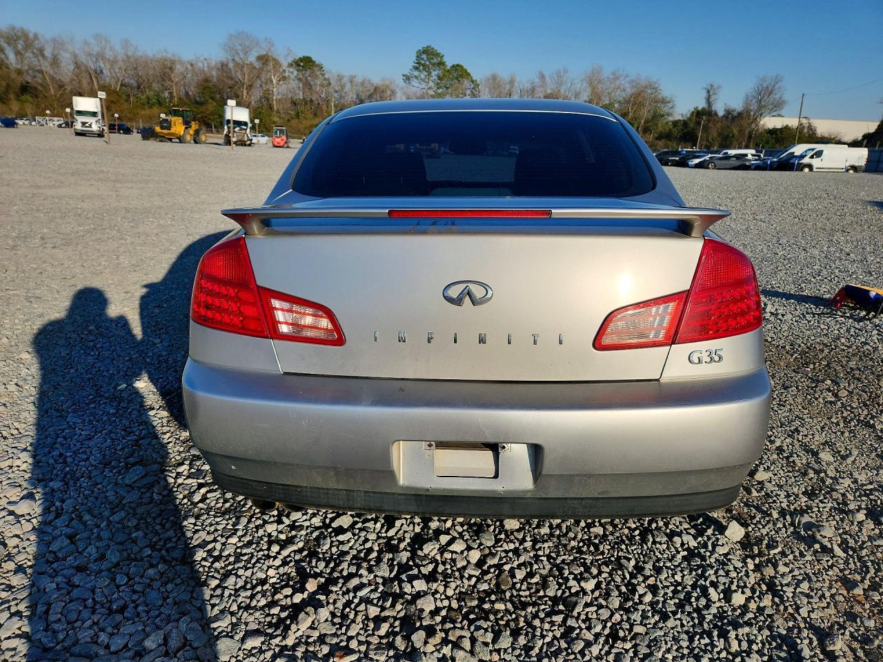 2004 Infiniti G35 Base - Фото 6