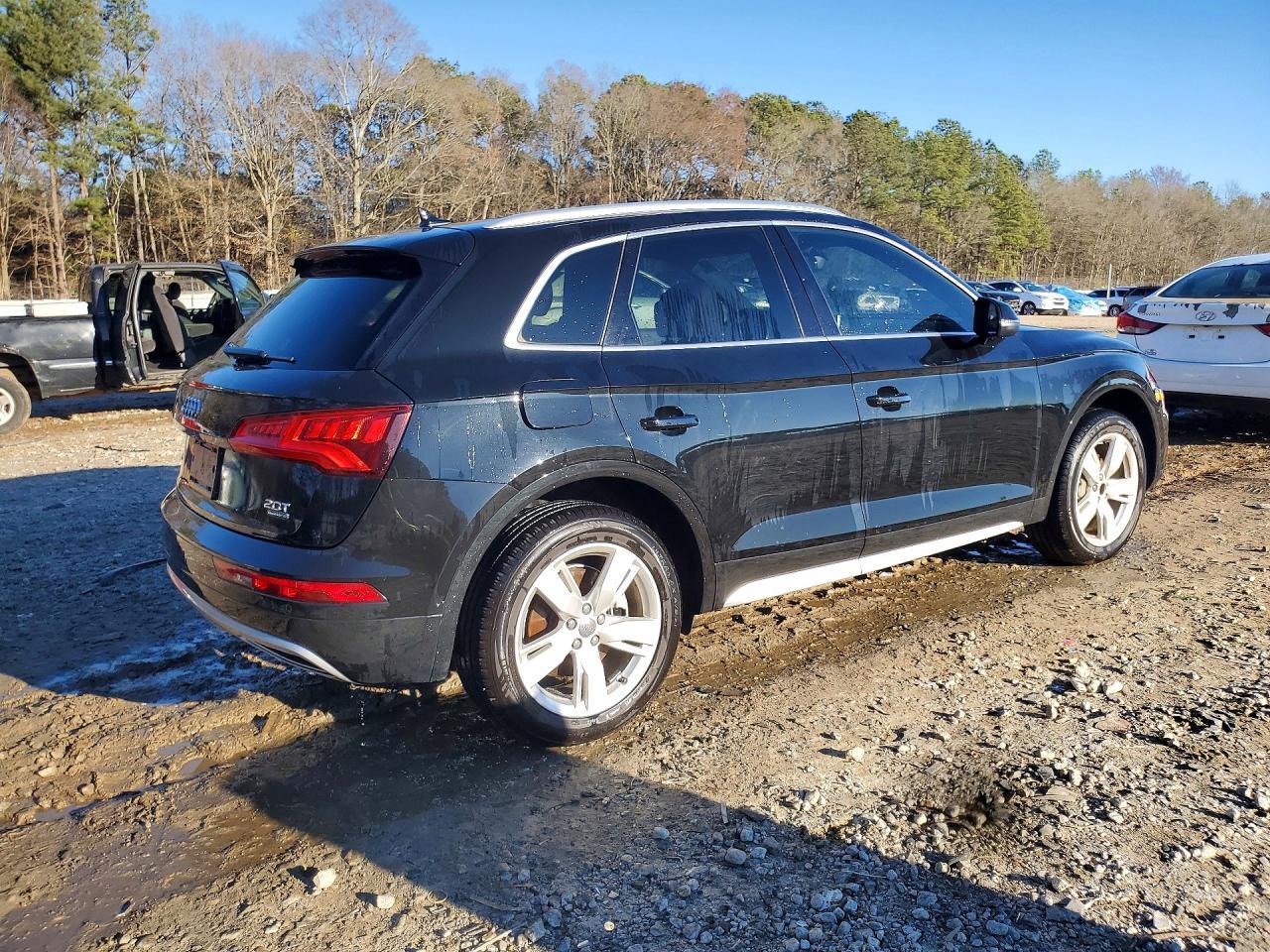 2018 Audi Q5 Premium Plus - Image 3